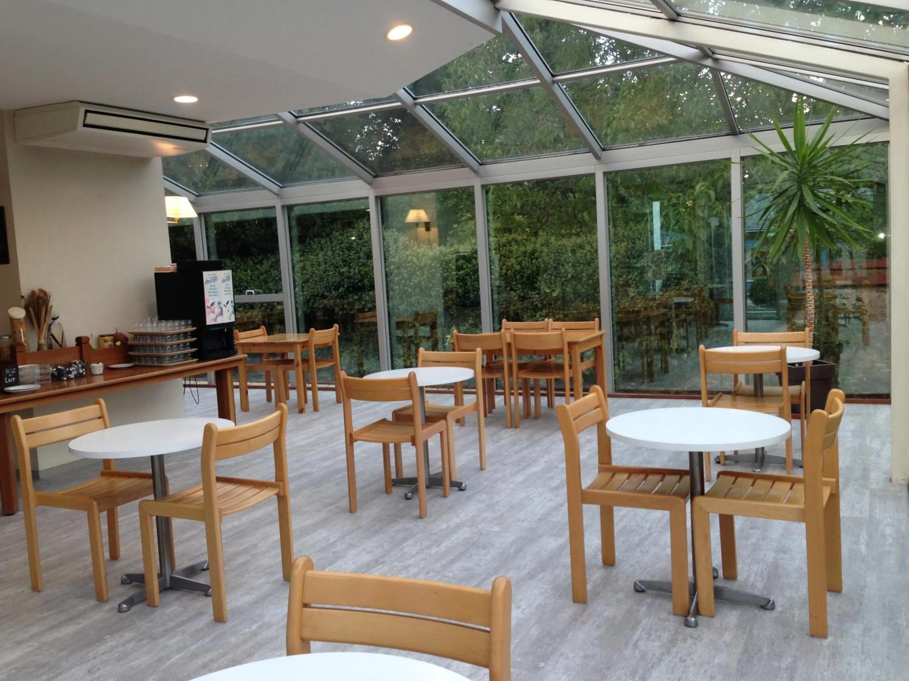 Lounge or bar, Restaurant/Places to Eat in Promotel