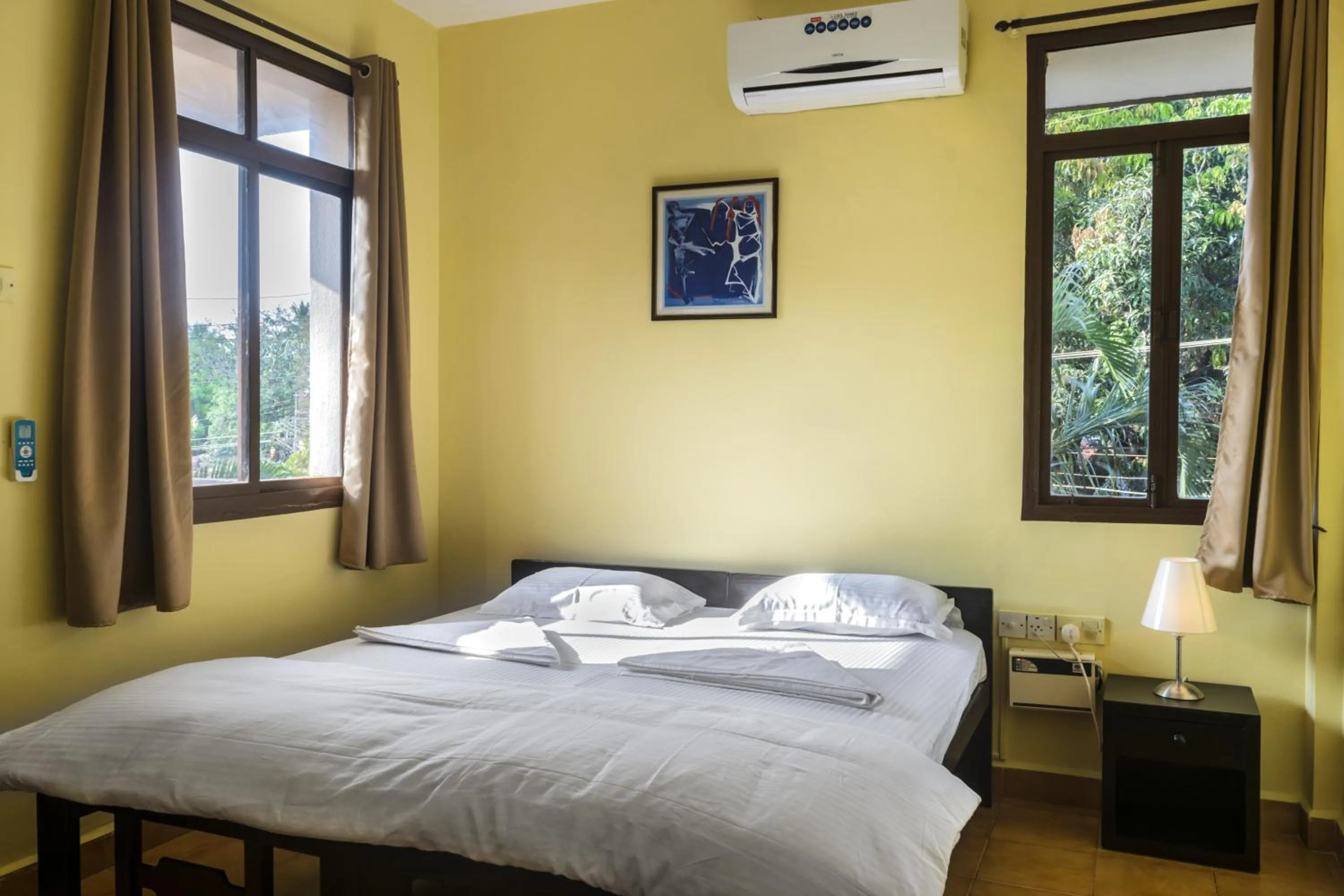 Photo of the whole room, Bed in Sea View Holiday Vagator