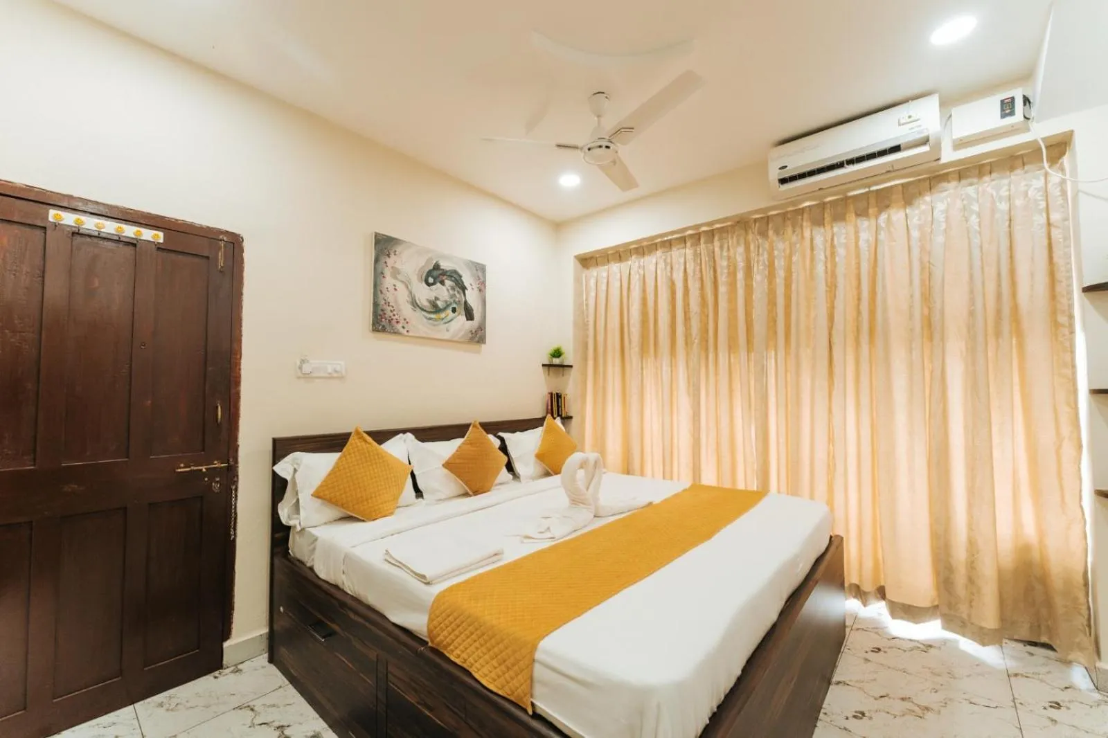 Bed in Sea View Holiday Vagator