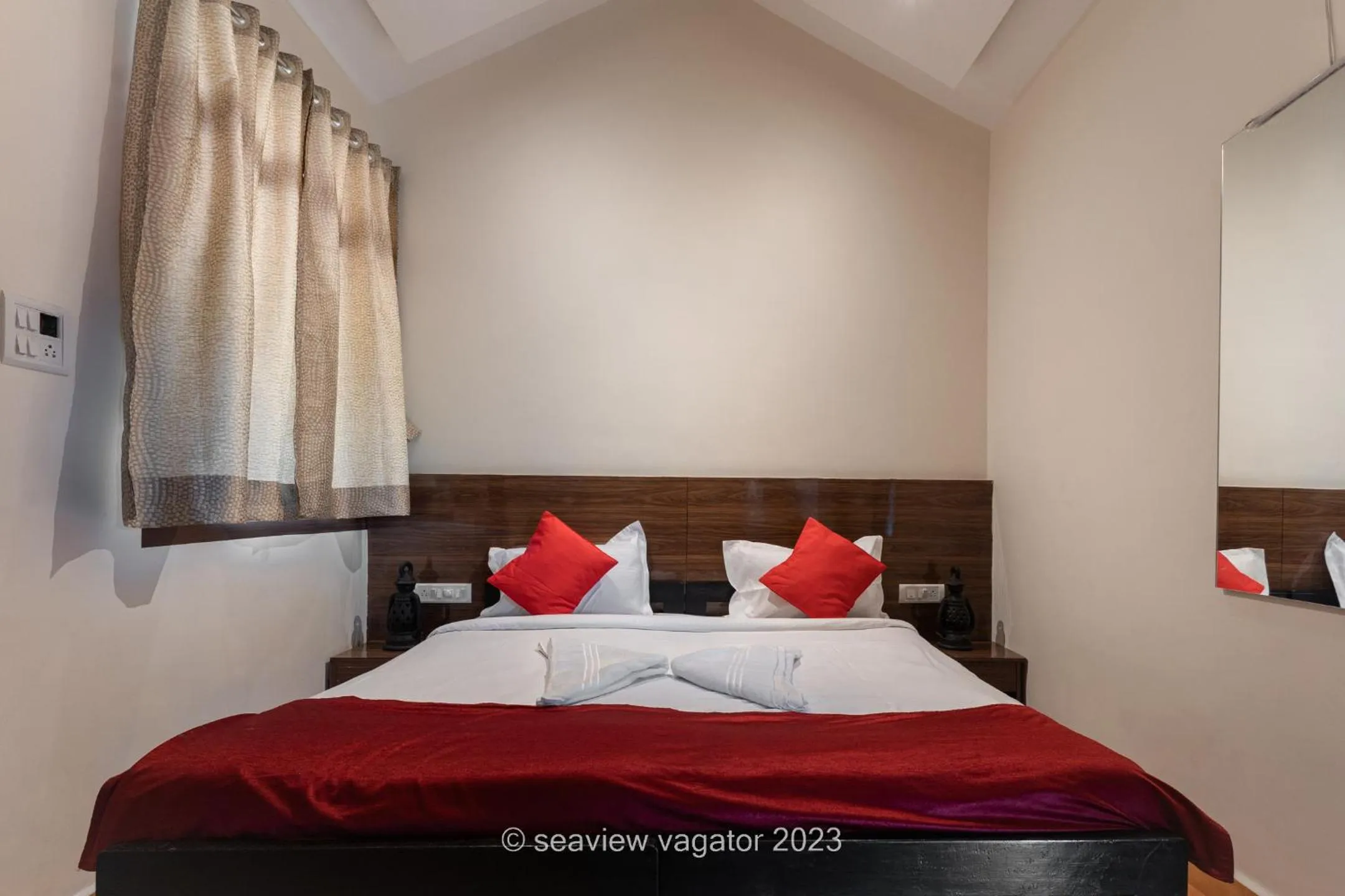 Bed in Sea View Holiday Vagator