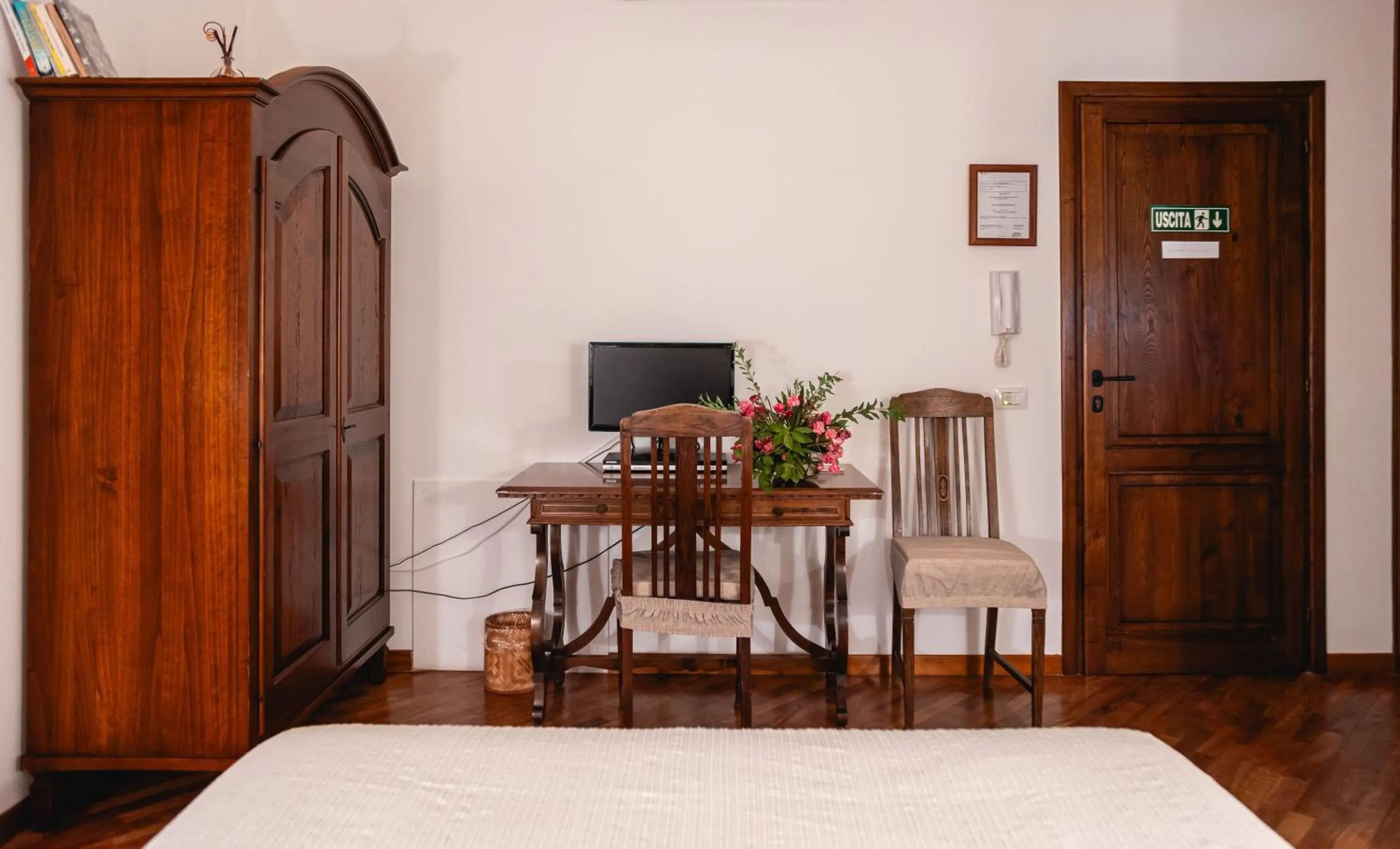 TV and multimedia, Bed in Le Pozze Terme B&B