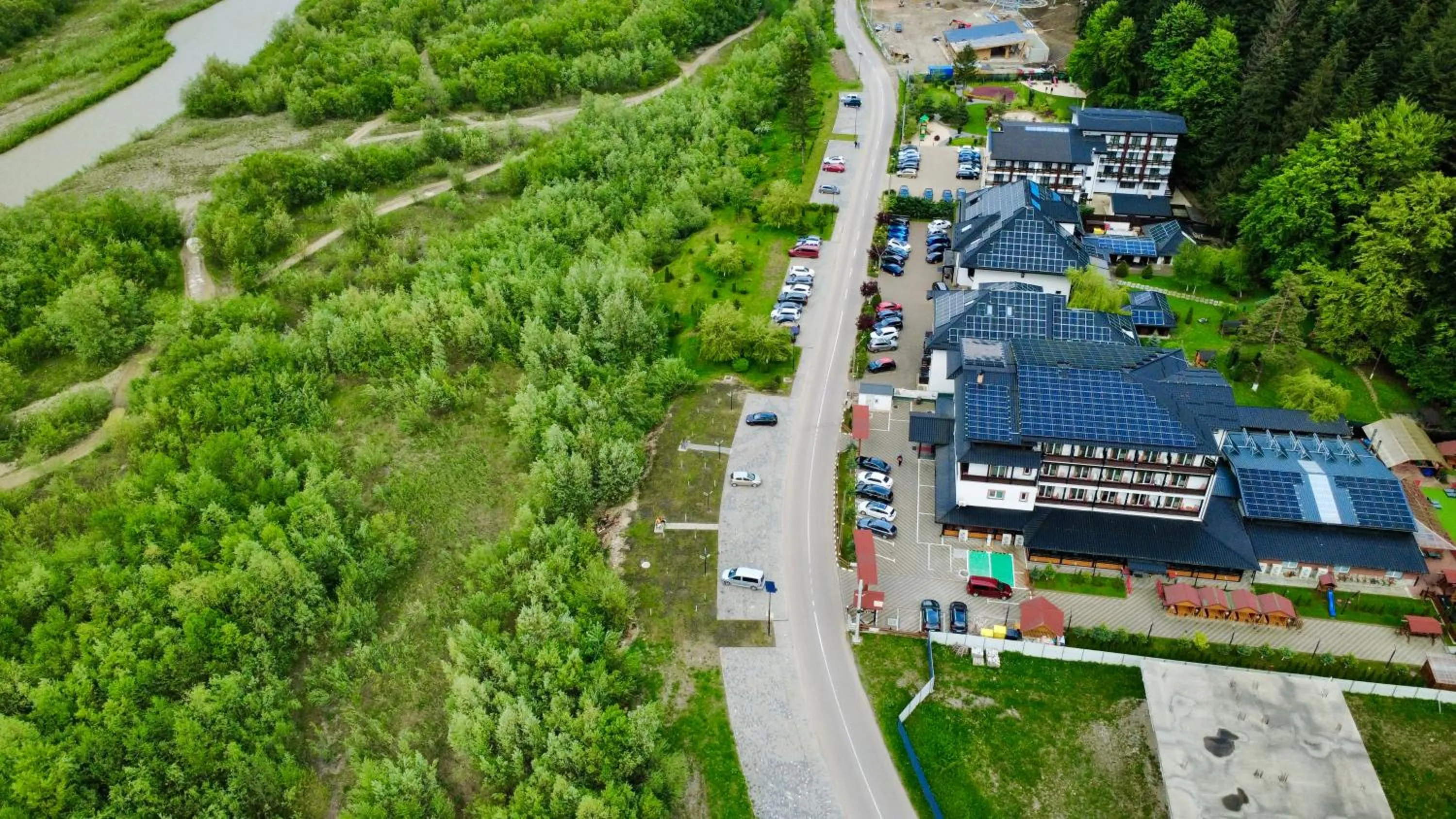 Property building in Cabana Sura Getilor Arinis