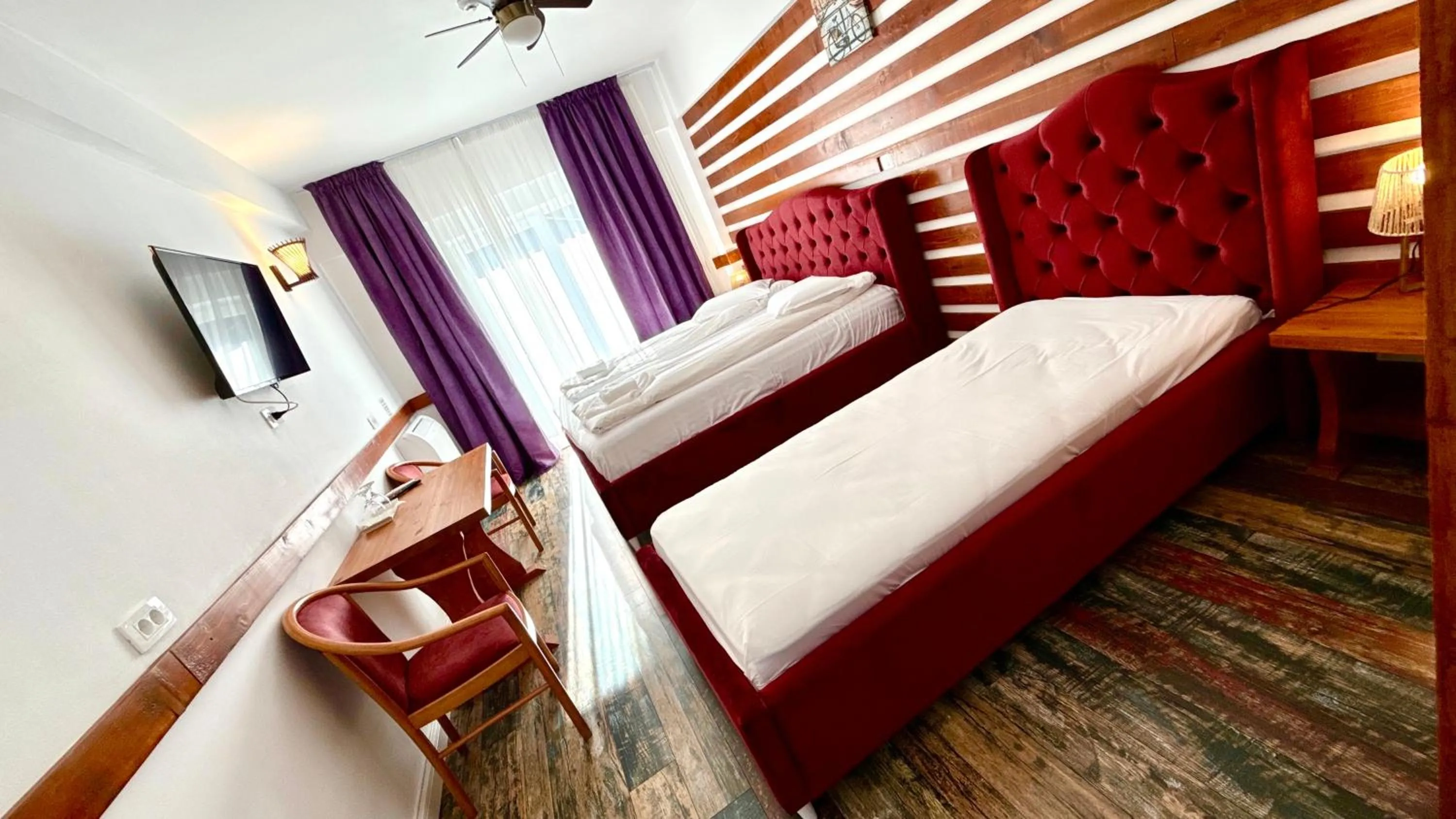 Bed in Cabana Sura Getilor Arinis