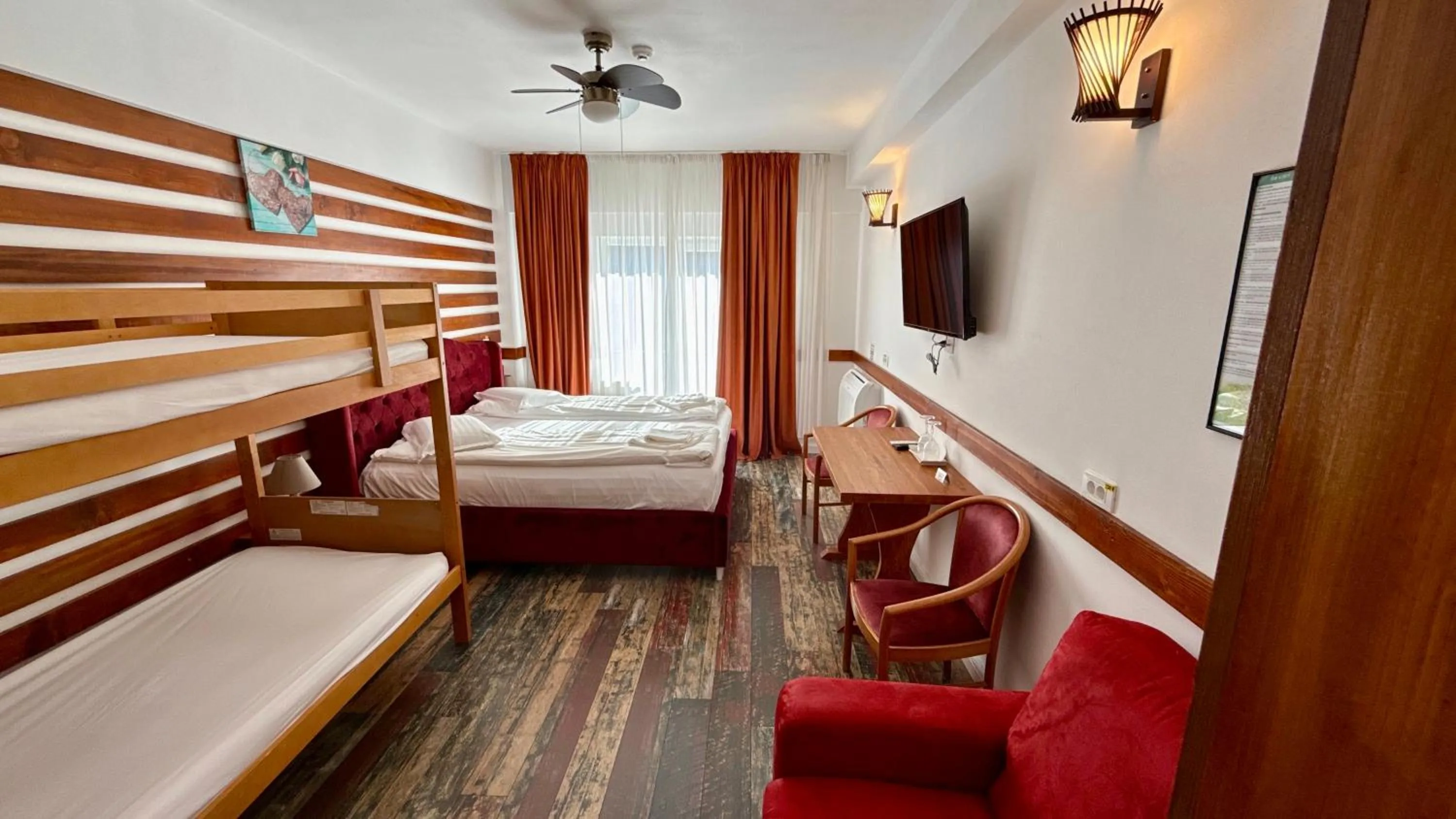 Bed in Cabana Sura Getilor Arinis