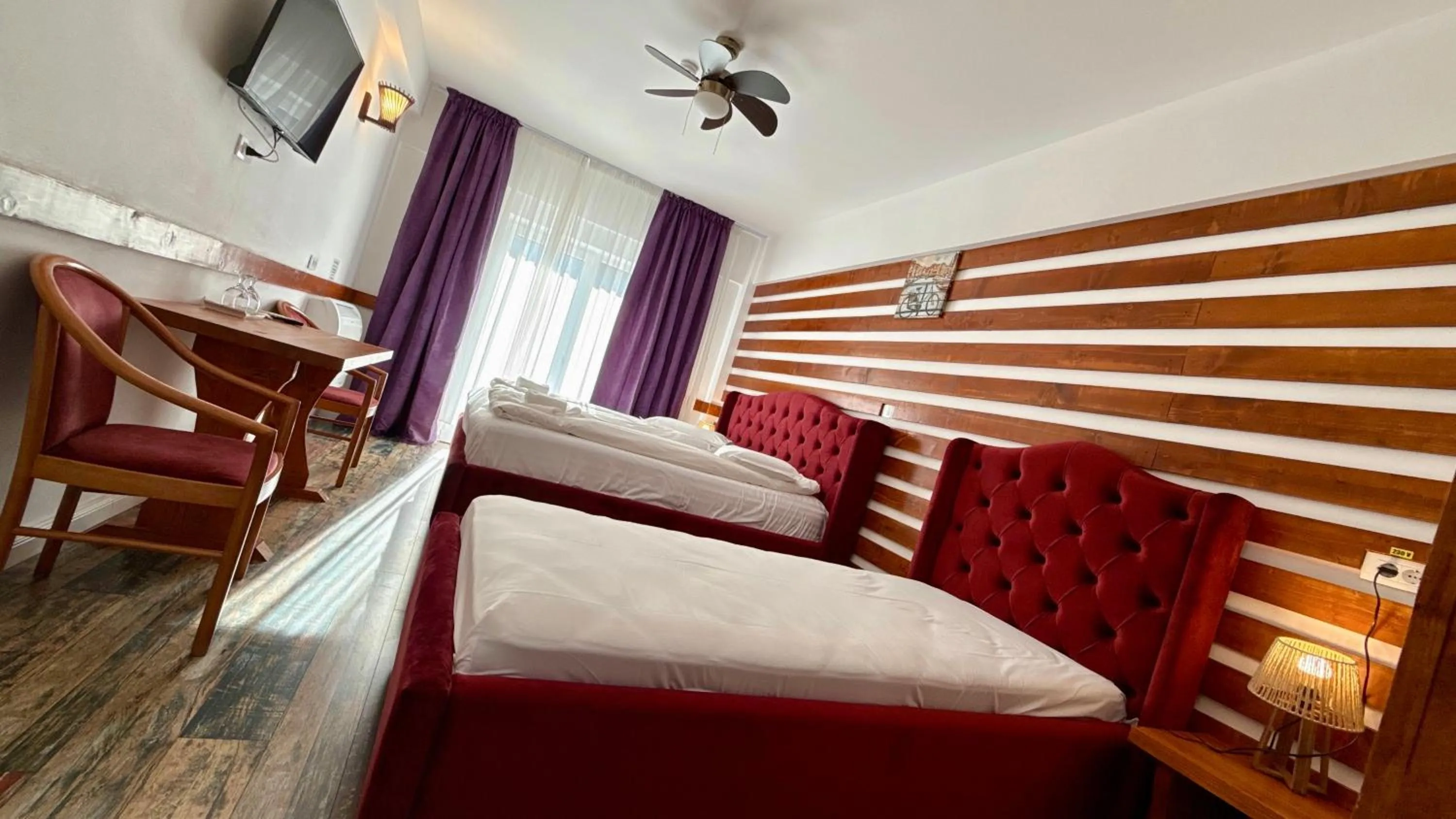 Bed in Cabana Sura Getilor Arinis