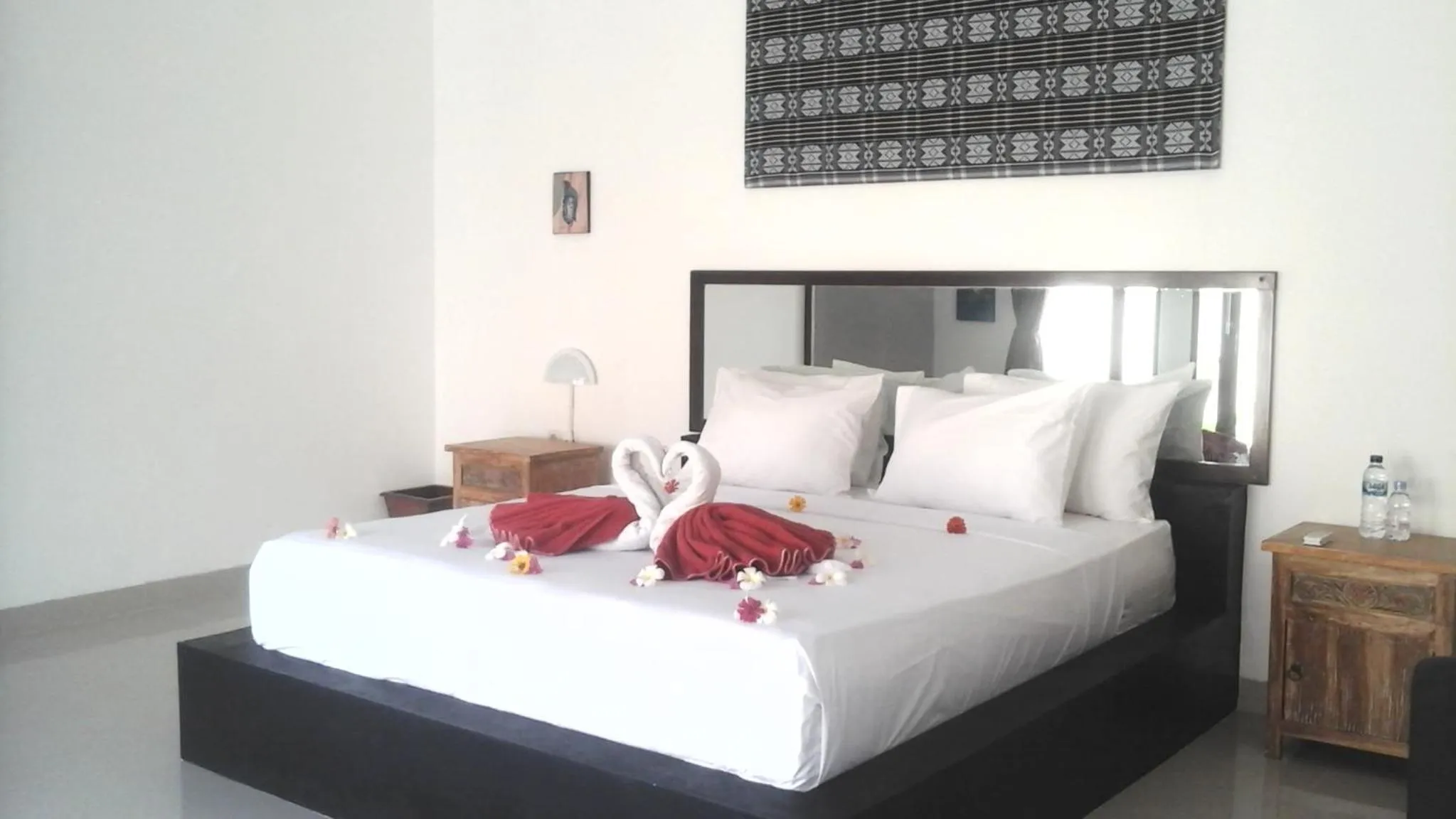 Bed in villa tom and jerry