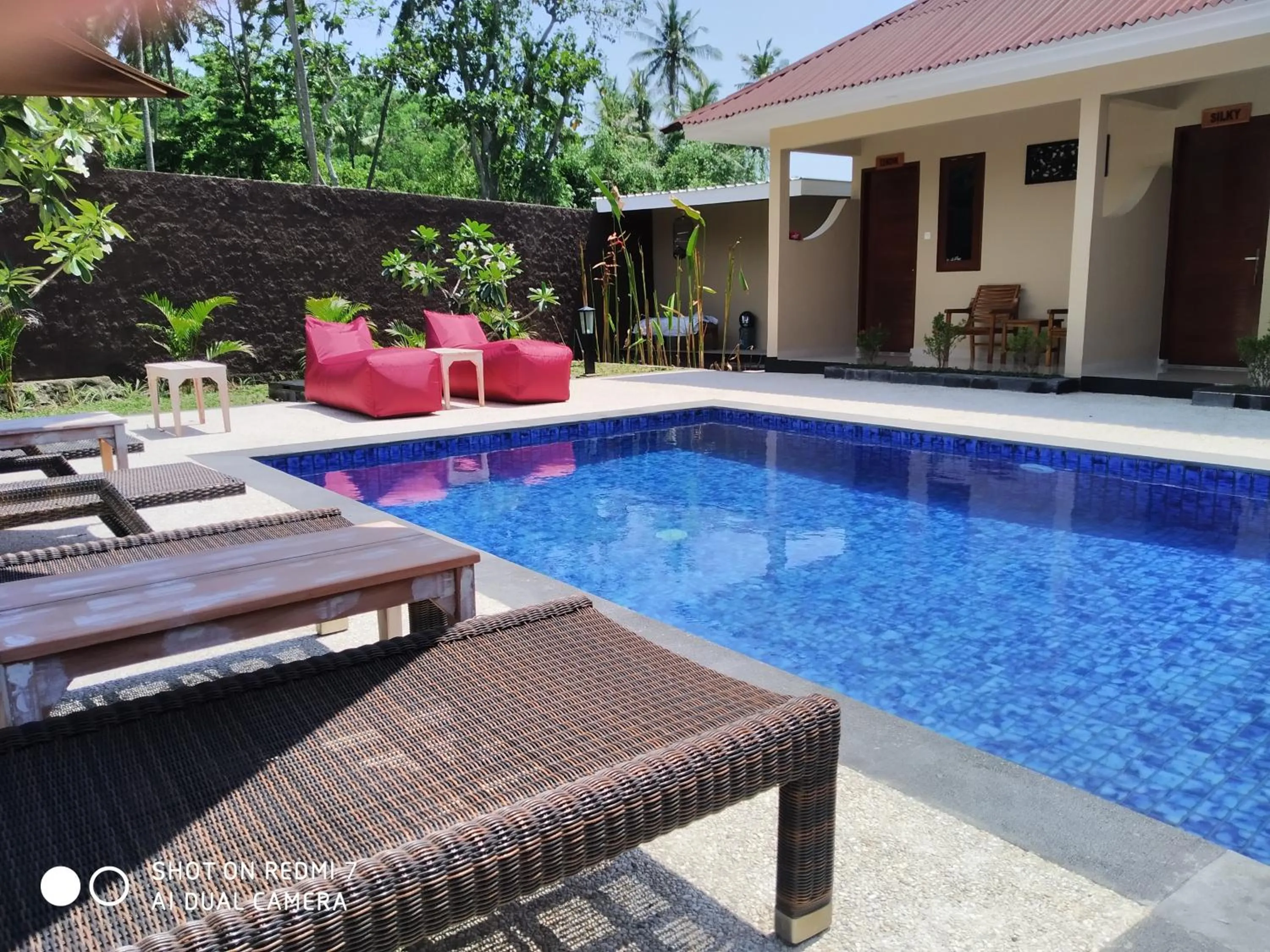 Property building in villa tom and jerry