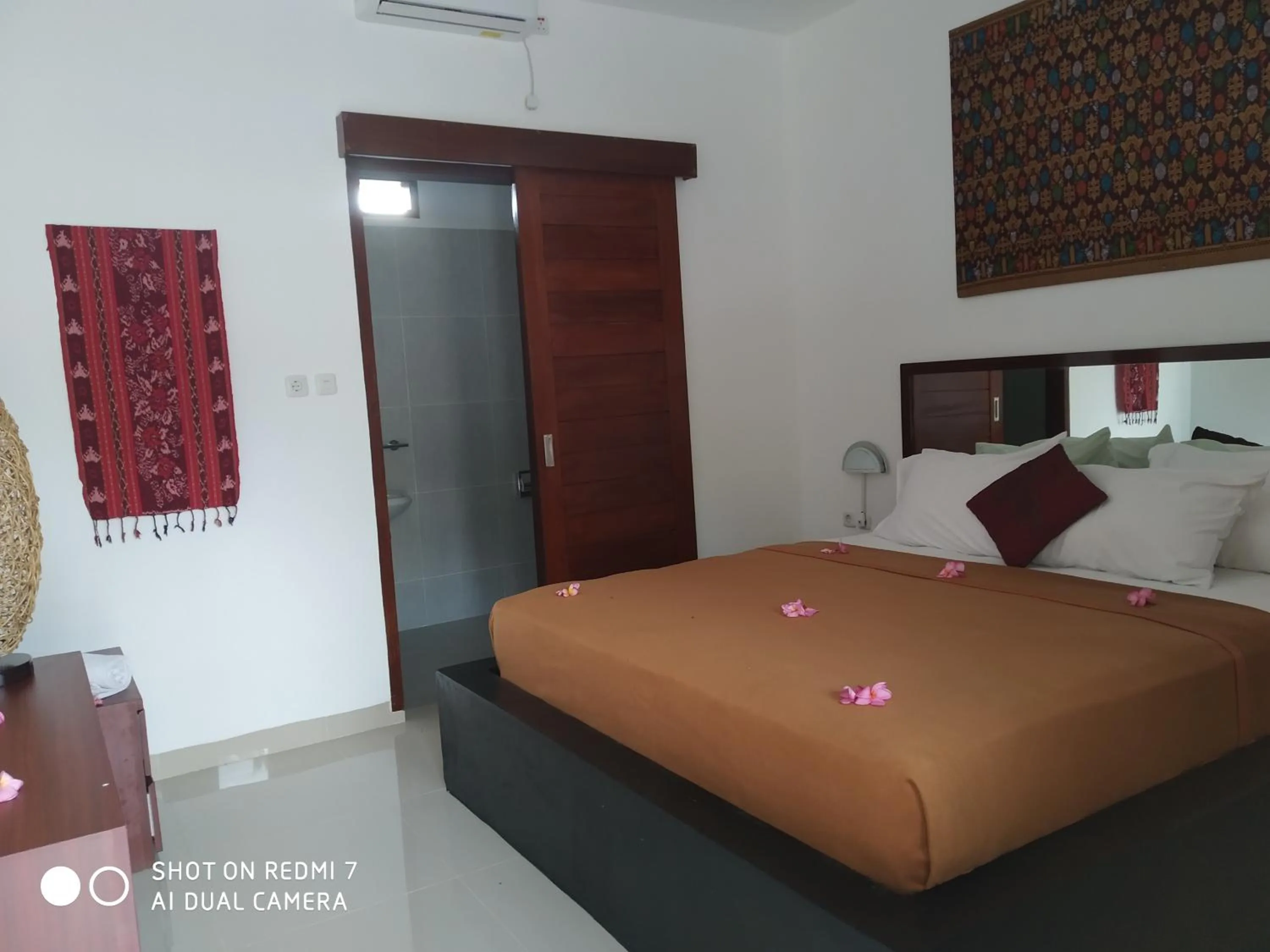 Bed in villa tom and jerry