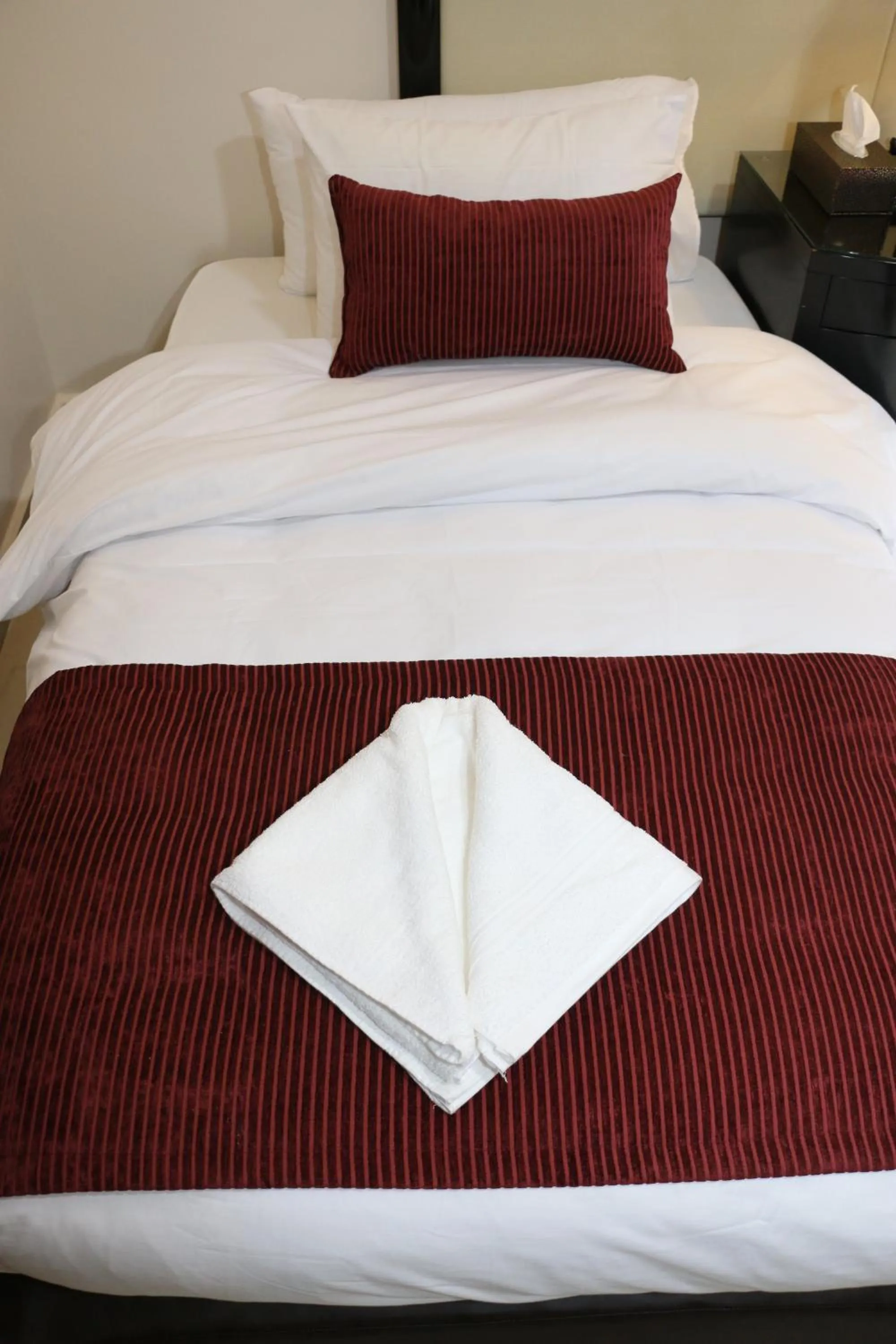 Bed in Over Mountains Hotel