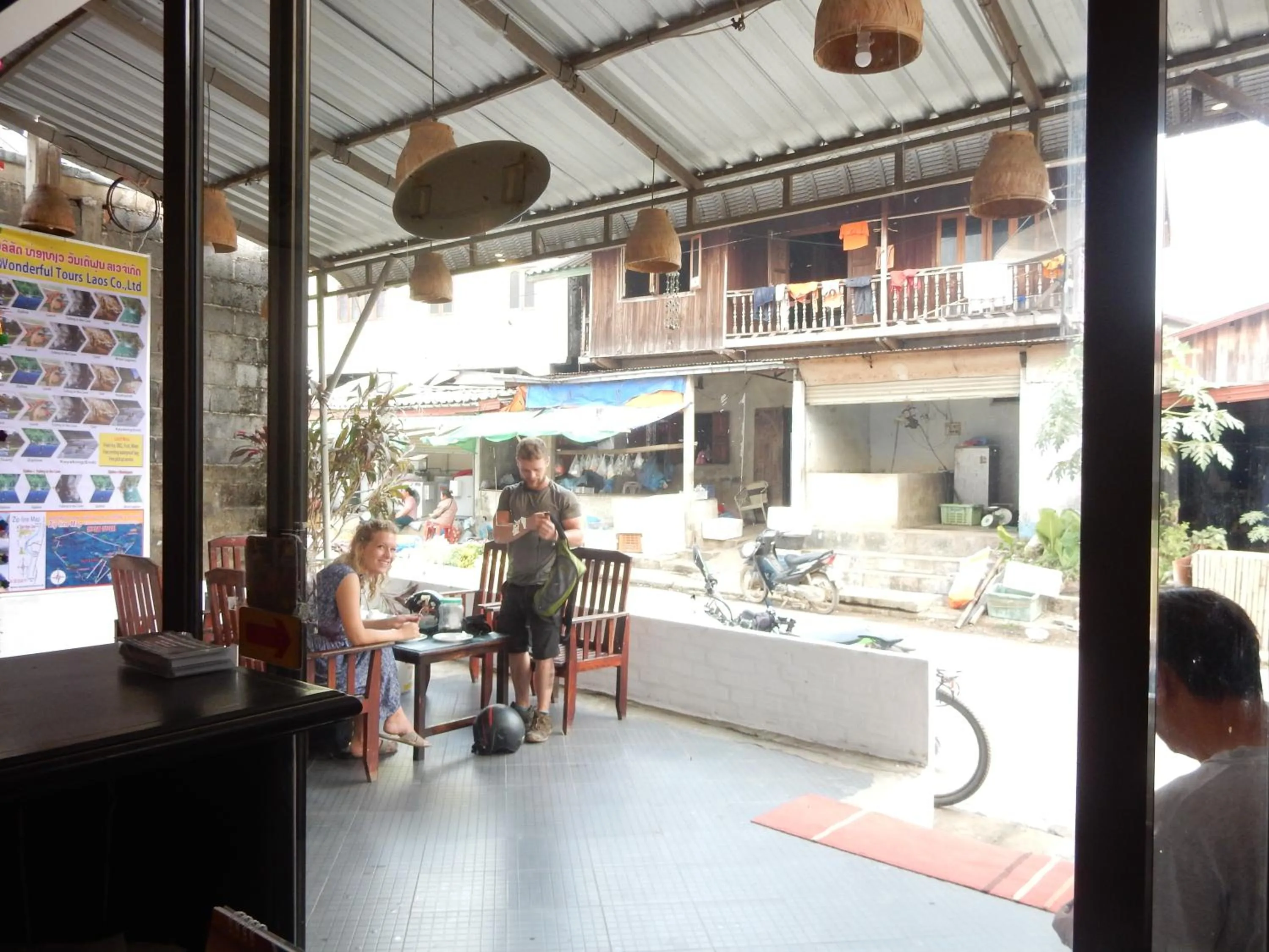 Restaurant/places to eat in Vang Vieng Camellia Hotel
