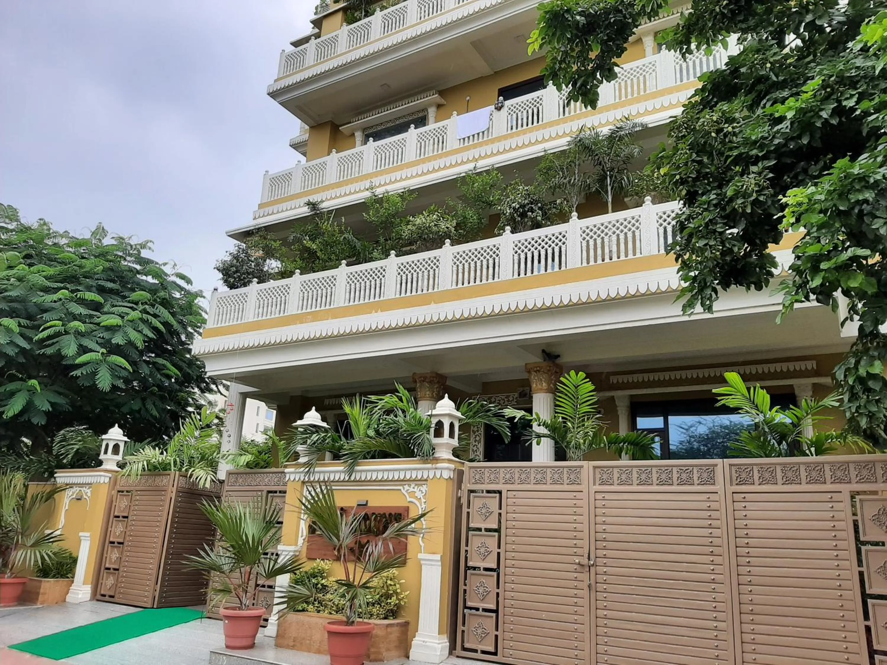 Area and facilities in Jeenmount Heritage Boutique Hotel