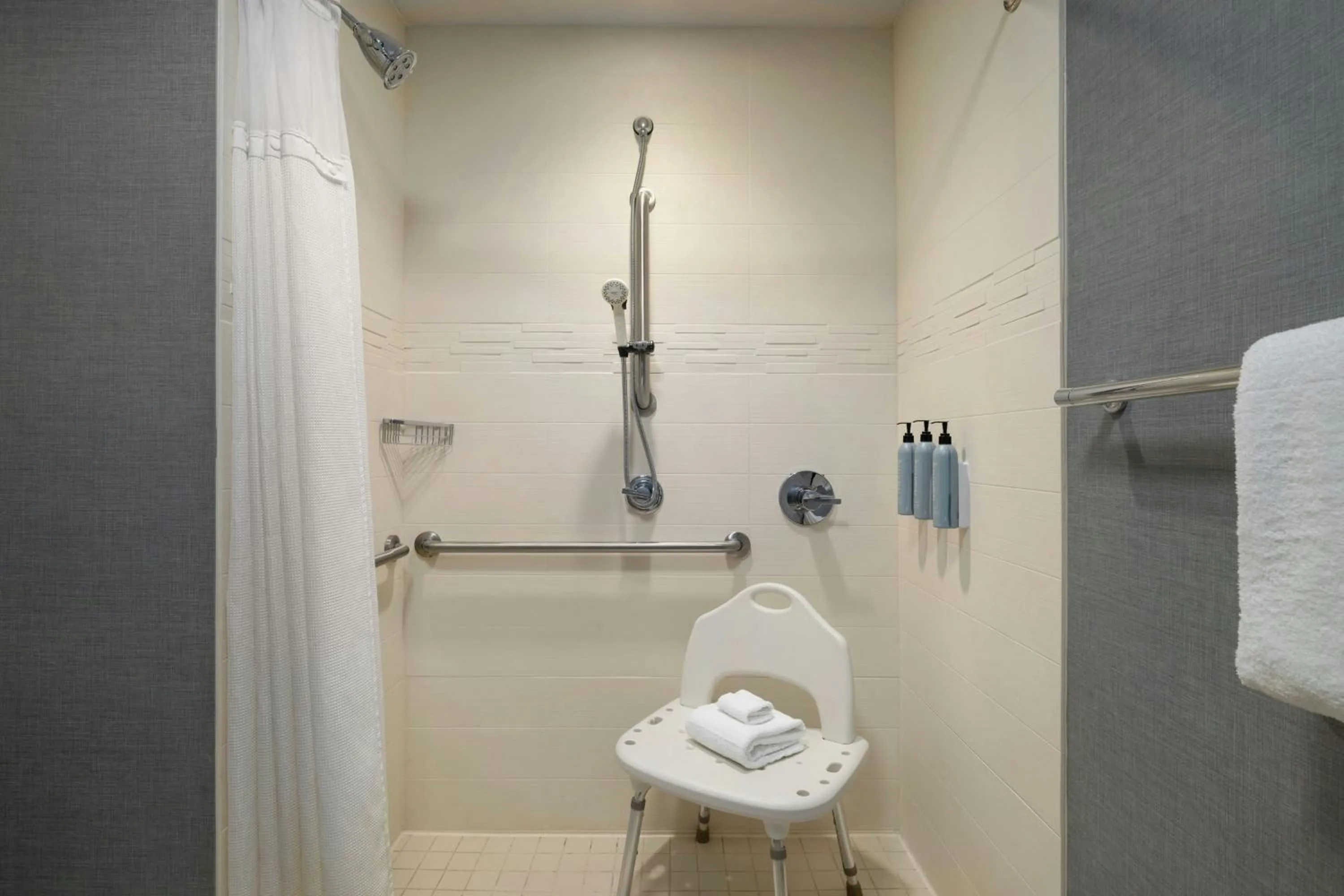 Bathroom in Residence Inn by Marriott Albany Washington Avenue