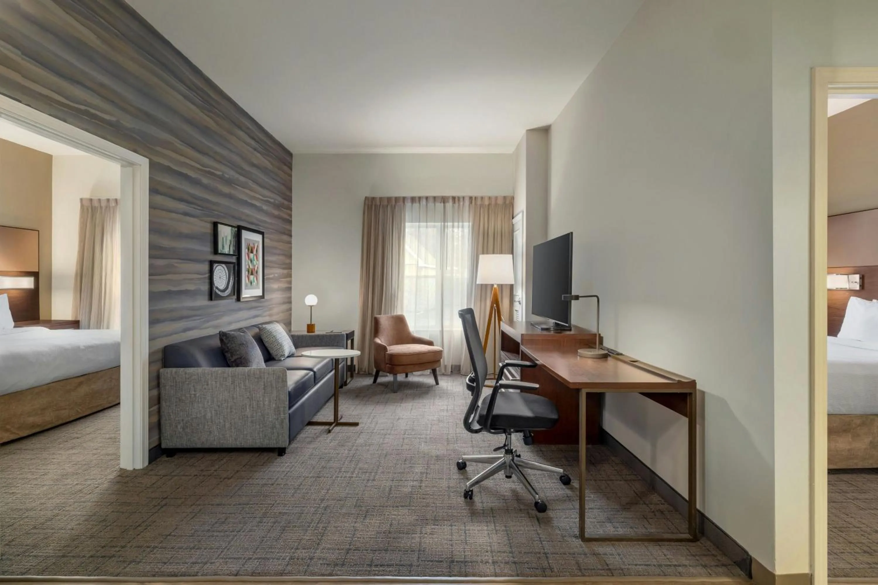 Living room, Bed in Residence Inn by Marriott Albany Washington Avenue