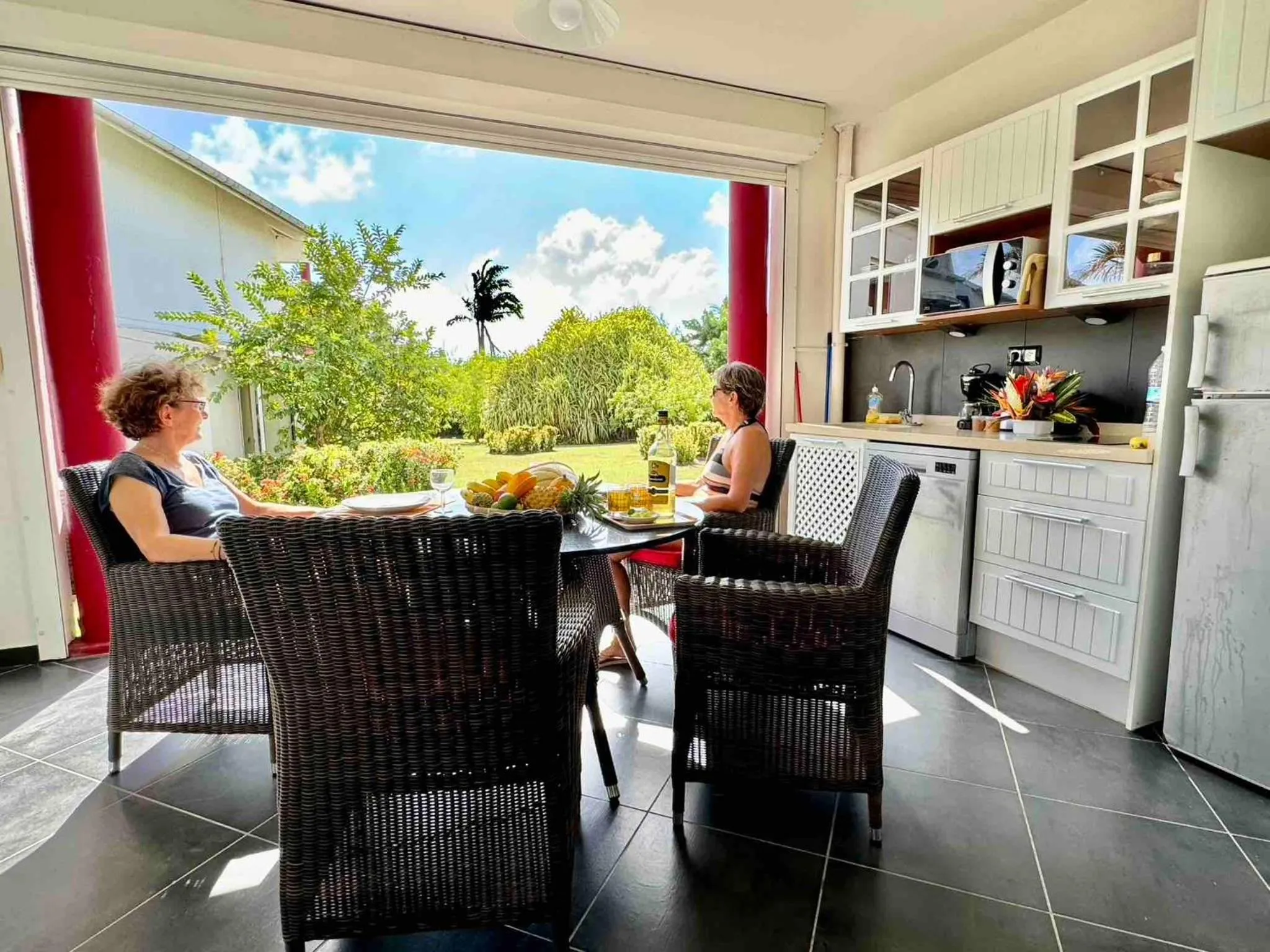 Patio in Résidence Le Vallon Guadeloupe Parc Piscine Appartements & Studios