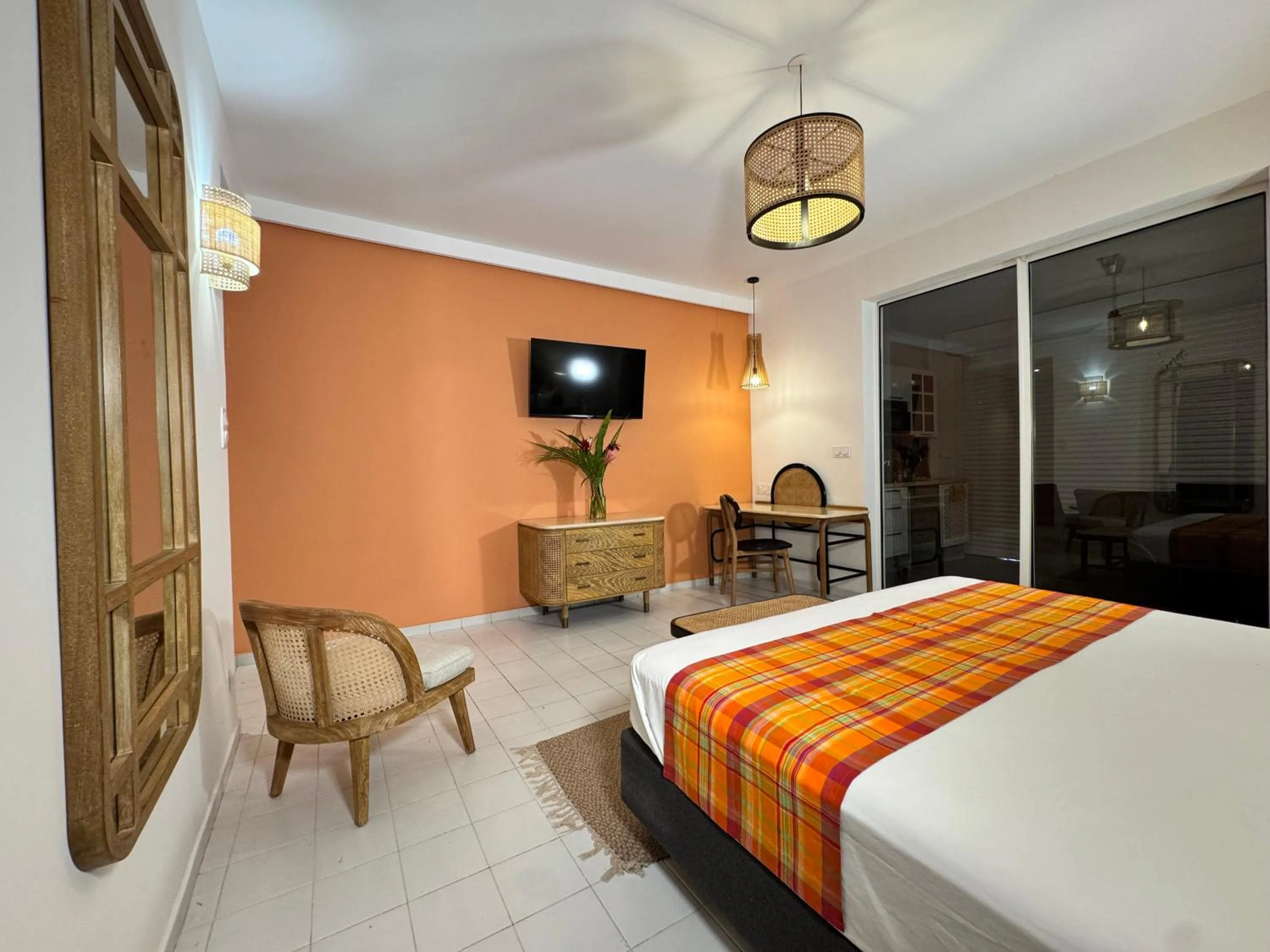 Bed in Résidence Le Vallon Guadeloupe Parc Piscine Appartements & Studios