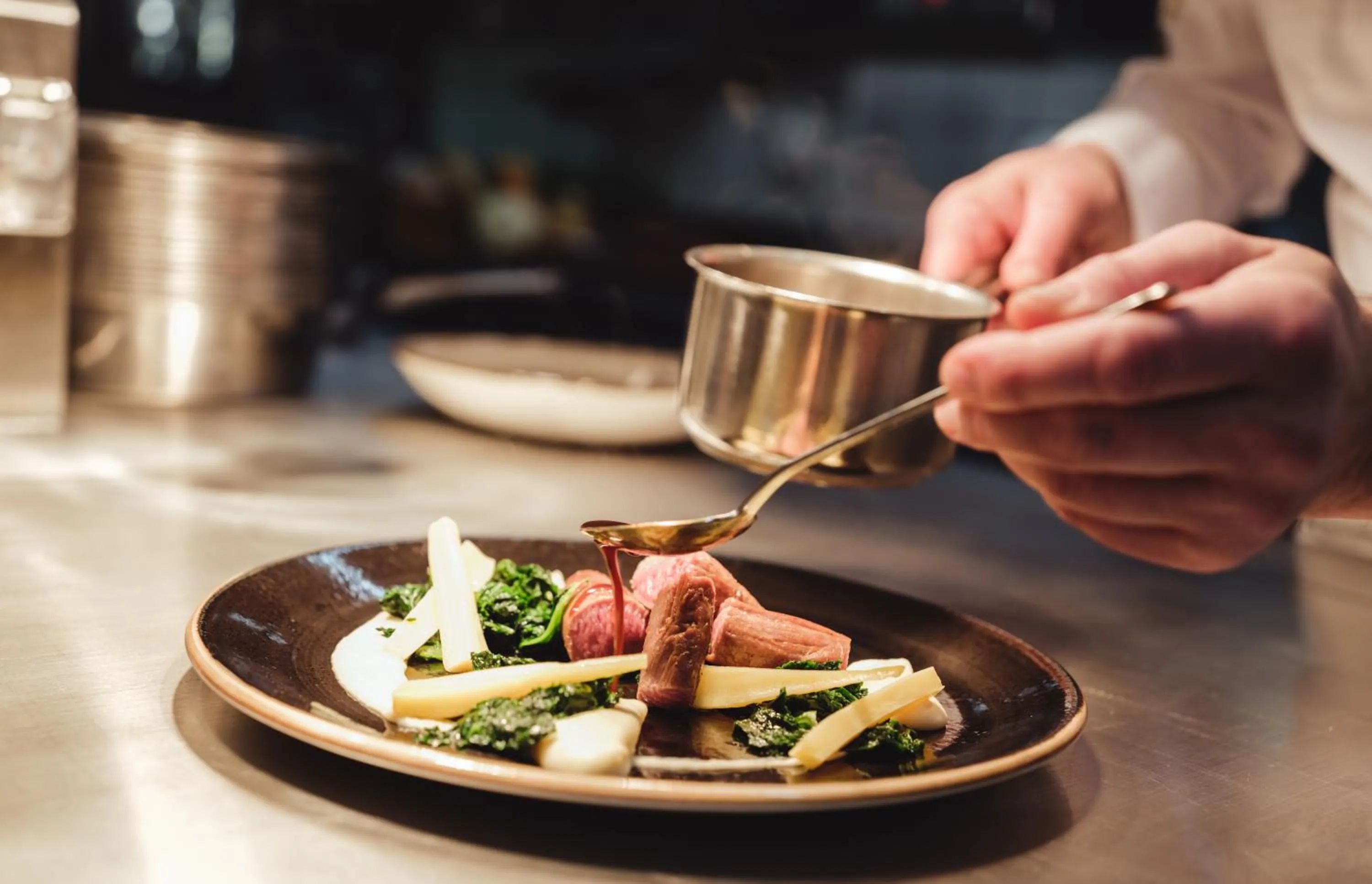 Food and drinks in Petit Chalet by Schönegg