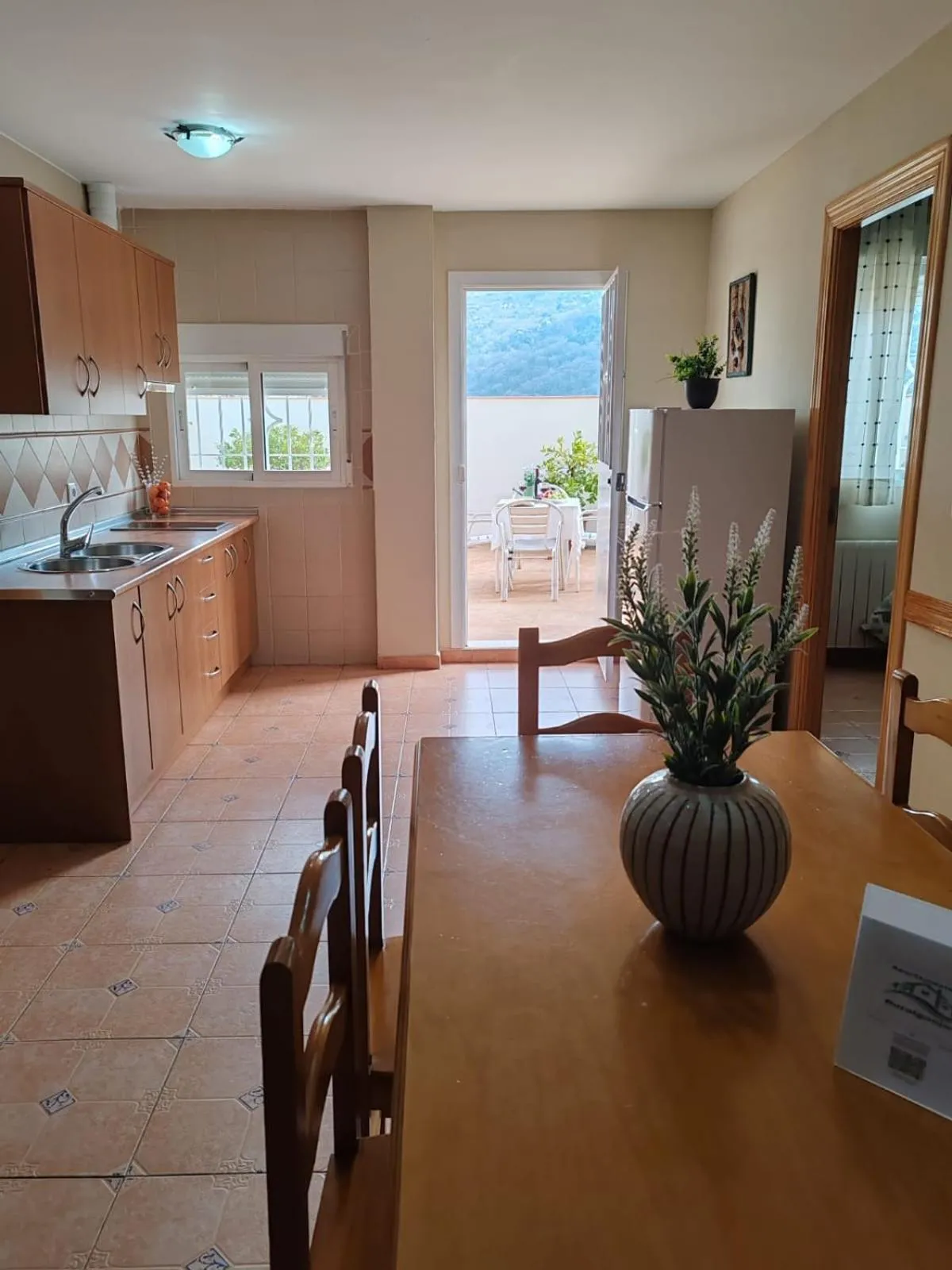 Dining area in Ruralguejar