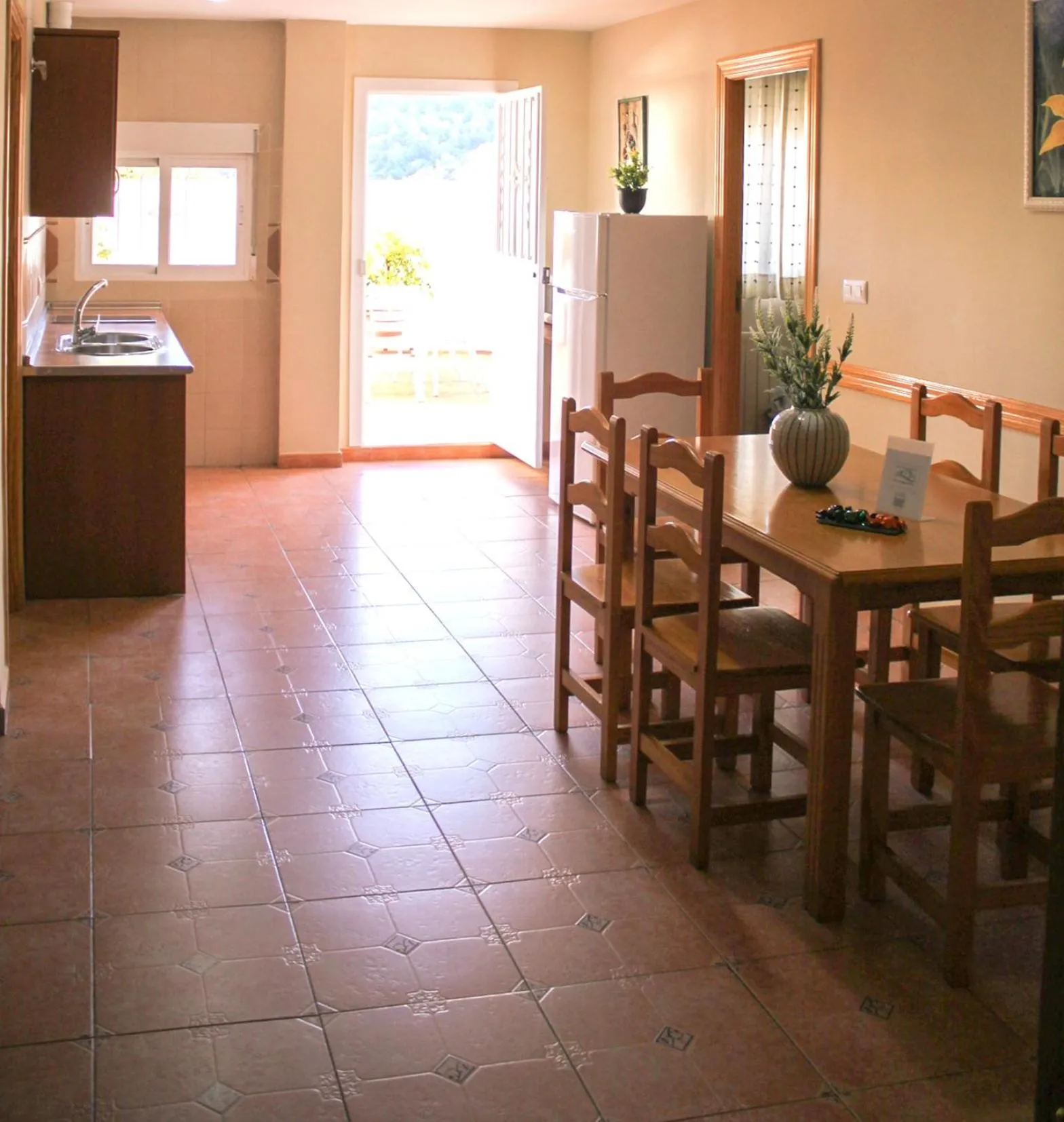 Dining area in Ruralguejar