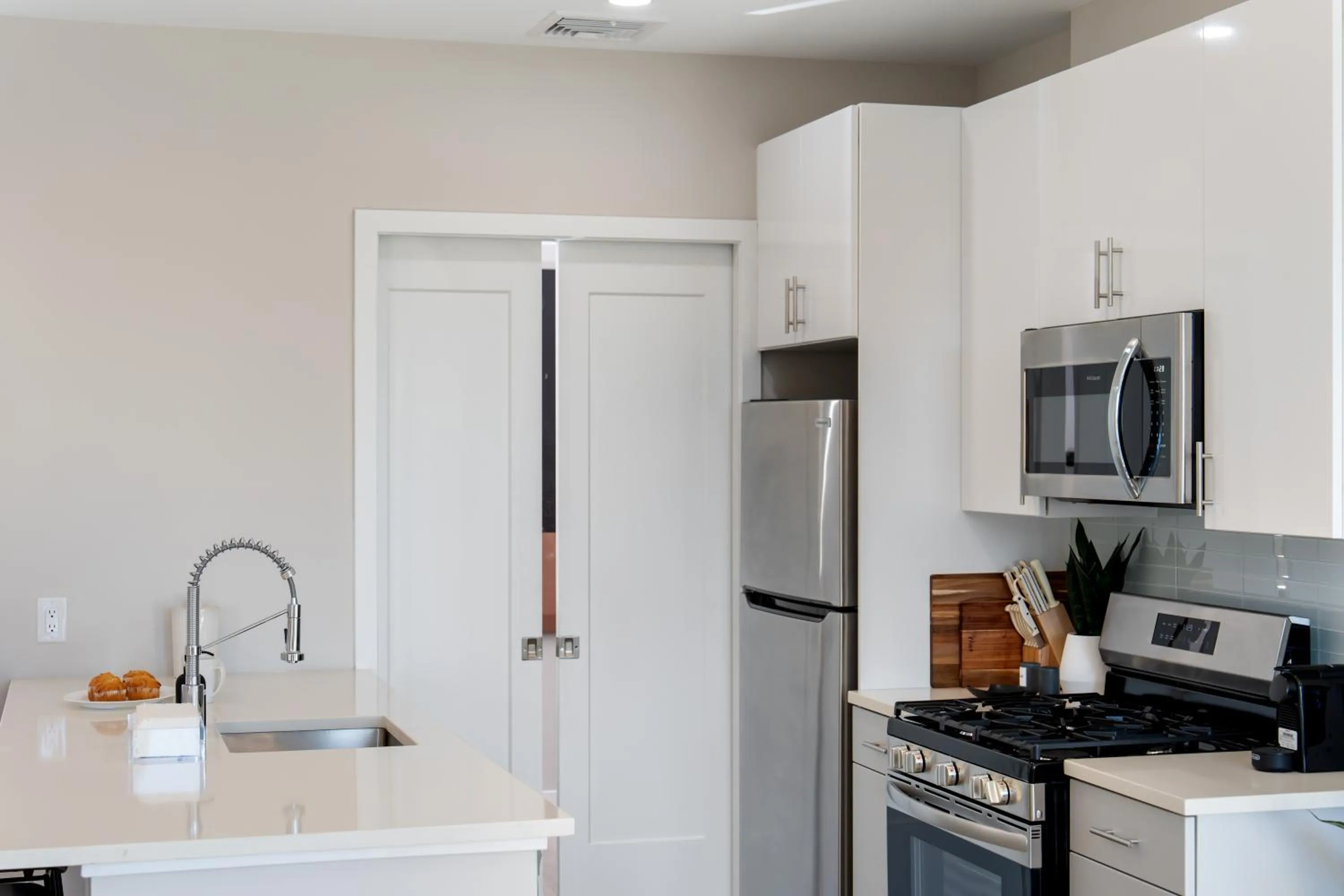 kitchen in Luxury Furnished Apartments by Hyatus Downtown at Yale