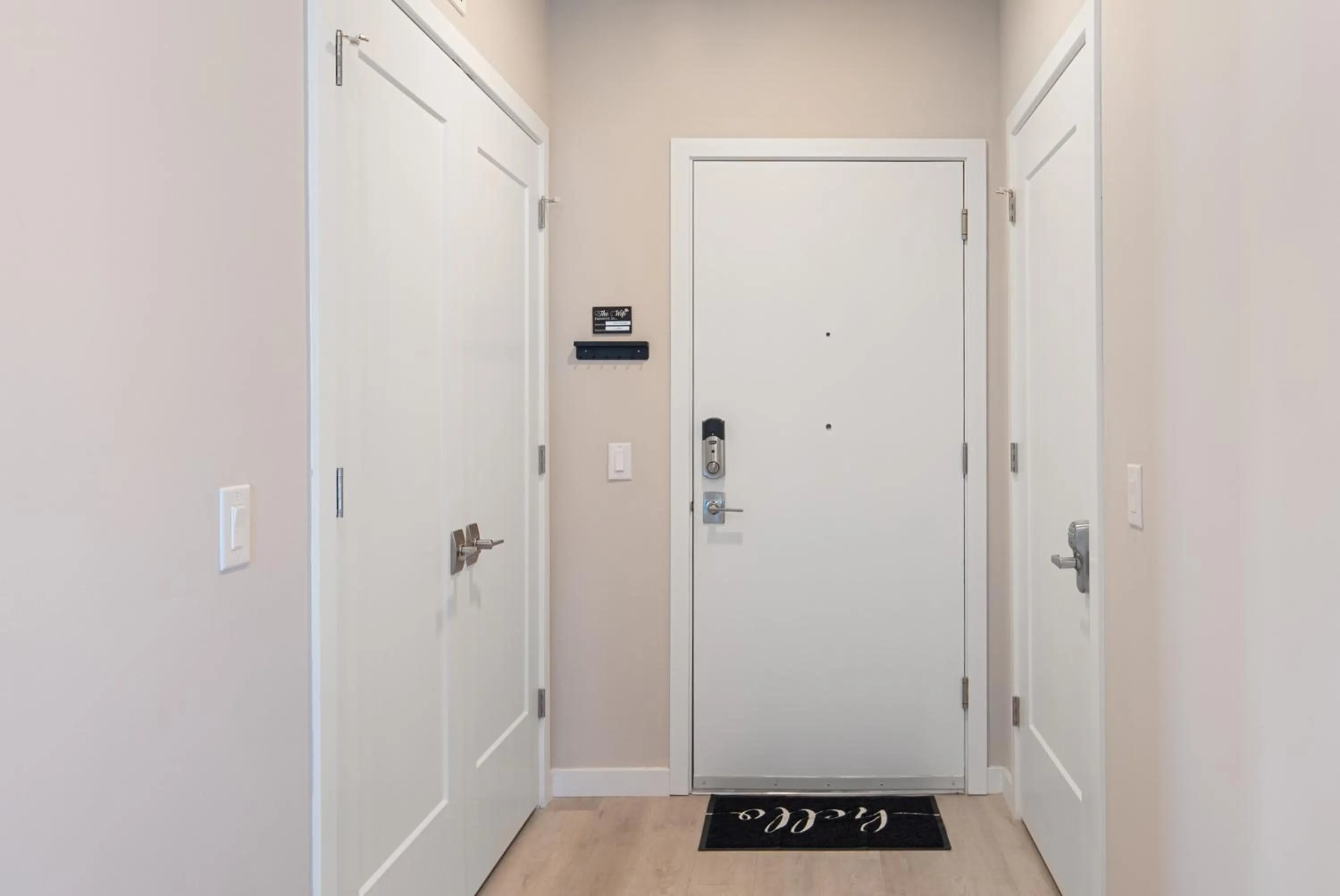 Facade/entrance in Luxury Furnished Apartments by Hyatus Downtown at Yale