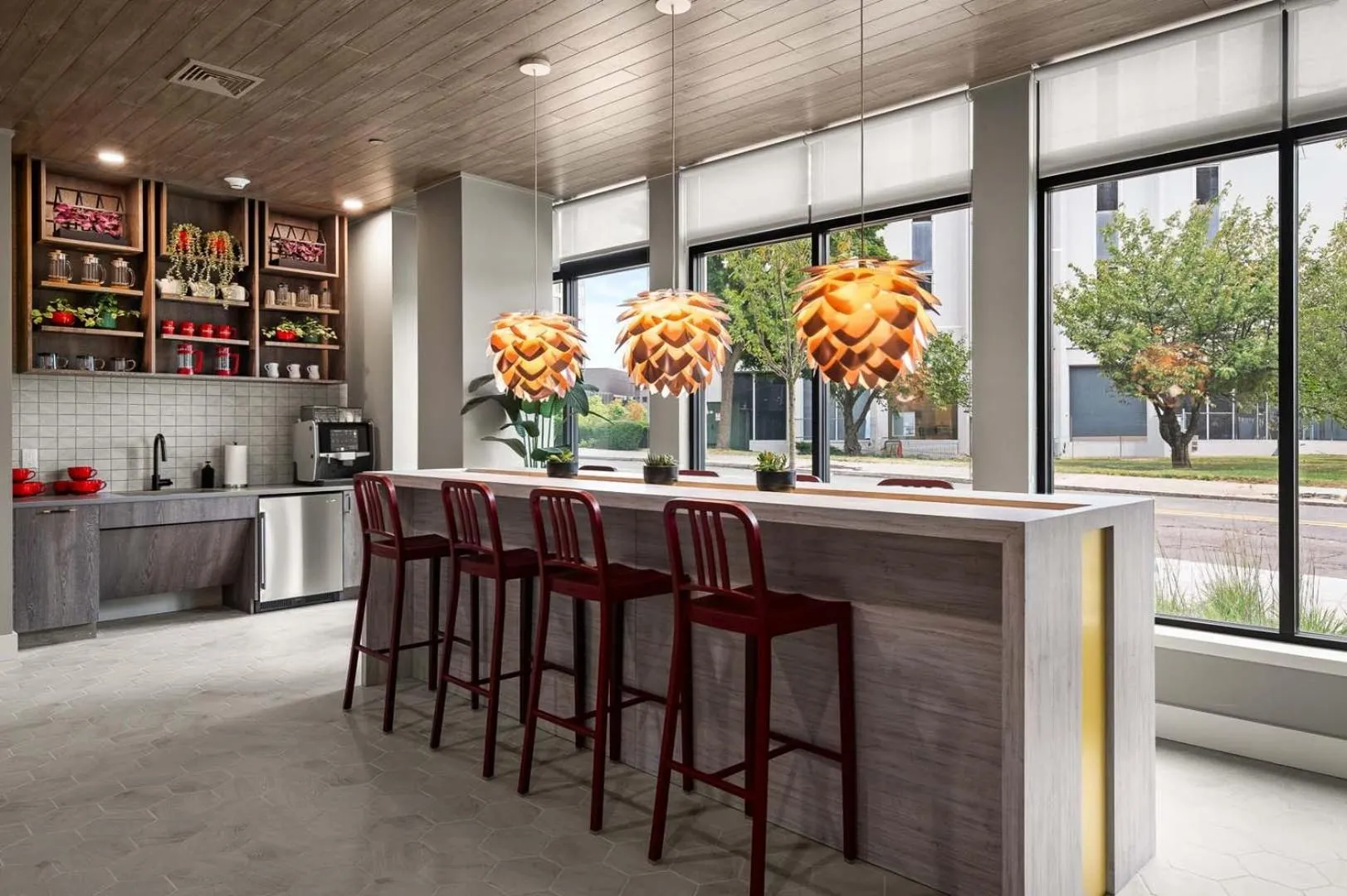 Communal lounge/ TV room in Luxury Furnished Apartments by Hyatus Downtown at Yale