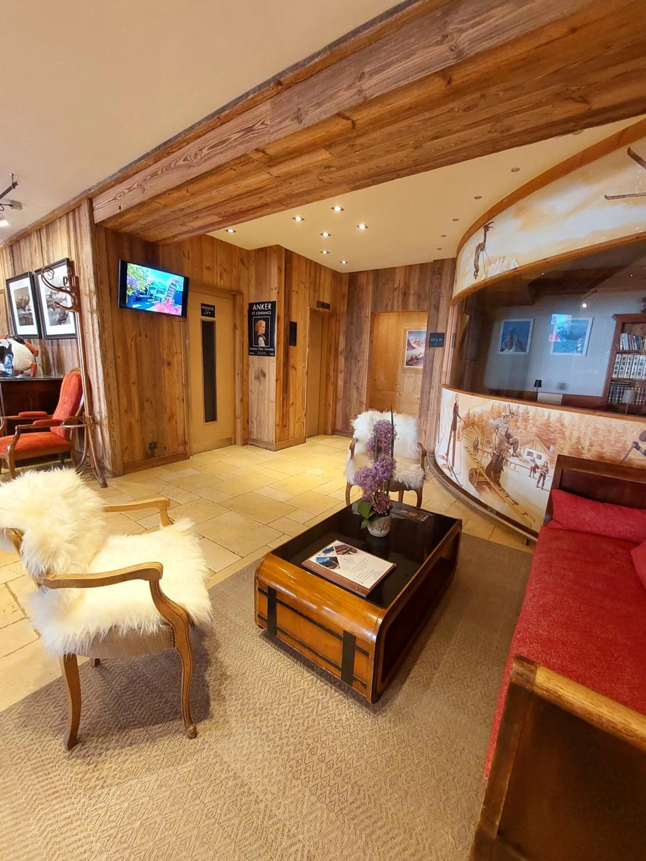 Lobby or reception in Park Hotel Suisse & Spa