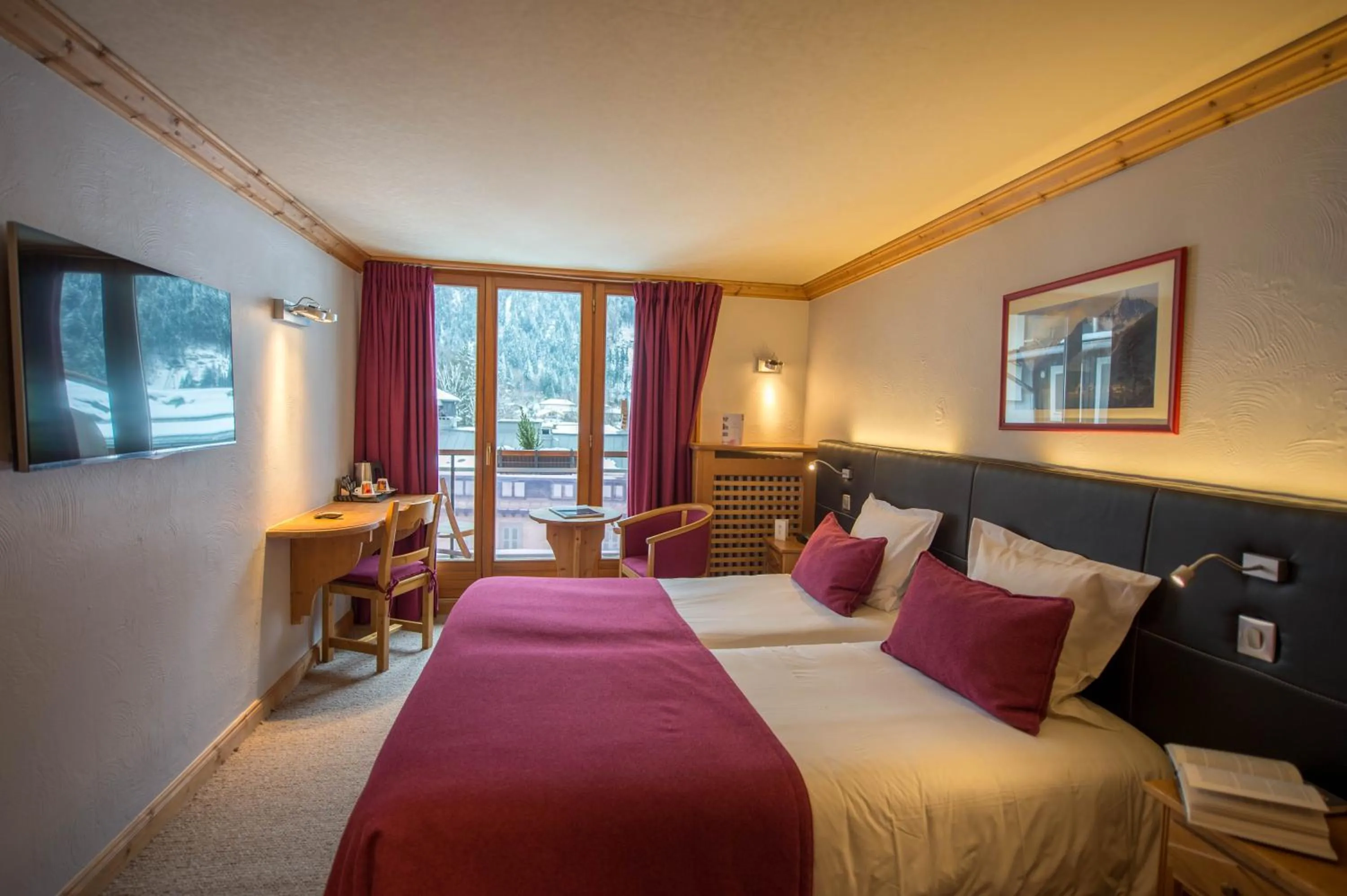 Bedroom, Bed in Park Hotel Suisse & Spa