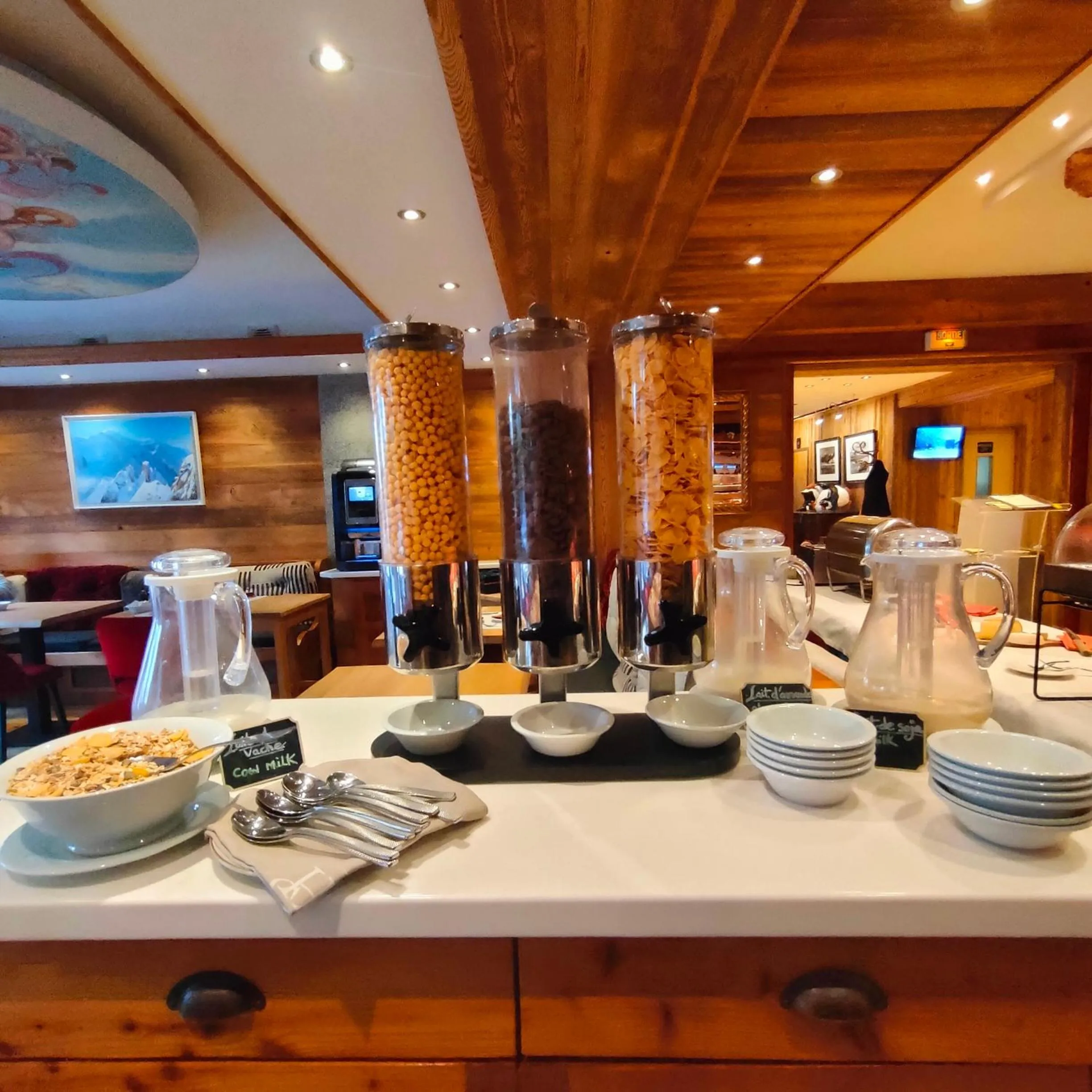 Breakfast in Park Hotel Suisse & Spa