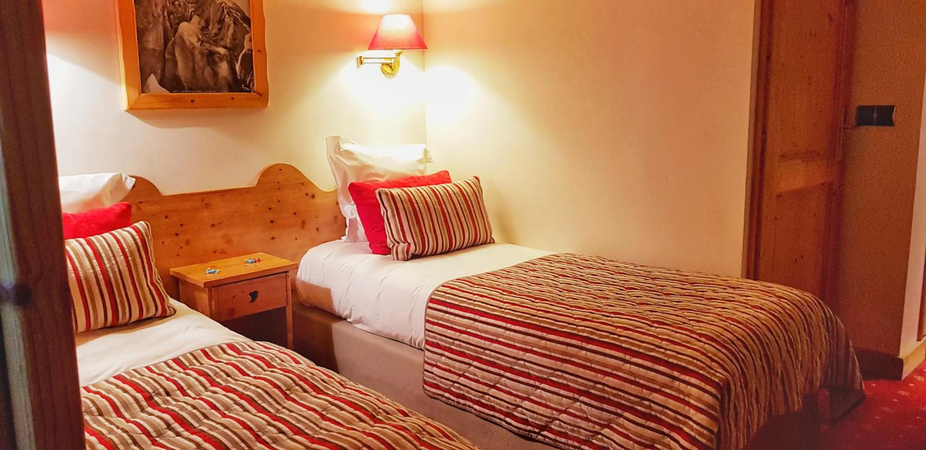 Bedroom, Bed in Park Hotel Suisse & Spa