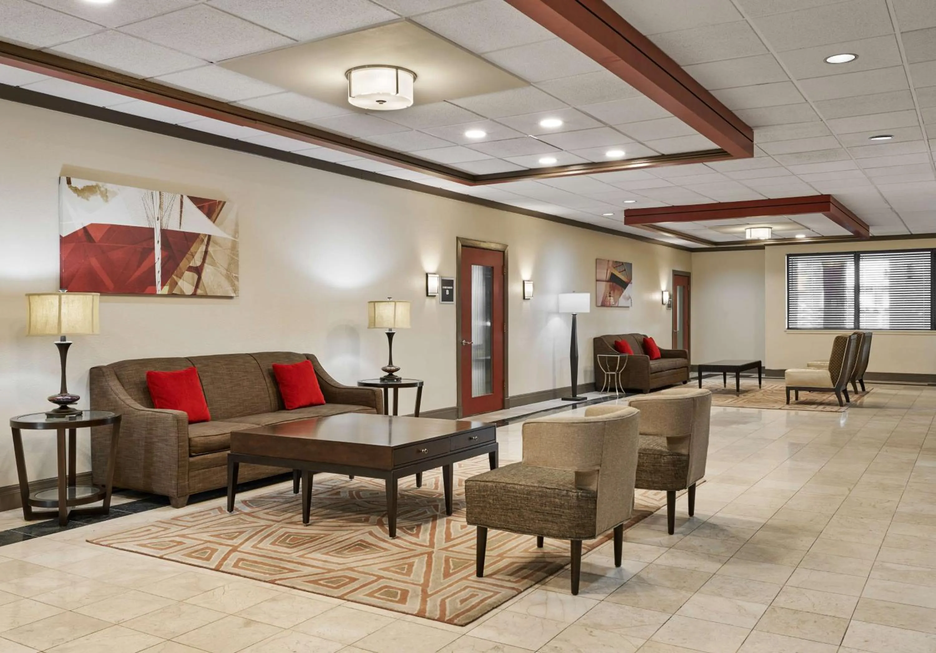 Lobby or reception in Best Western Plus Milwaukee Airport Hotel & Conference Center