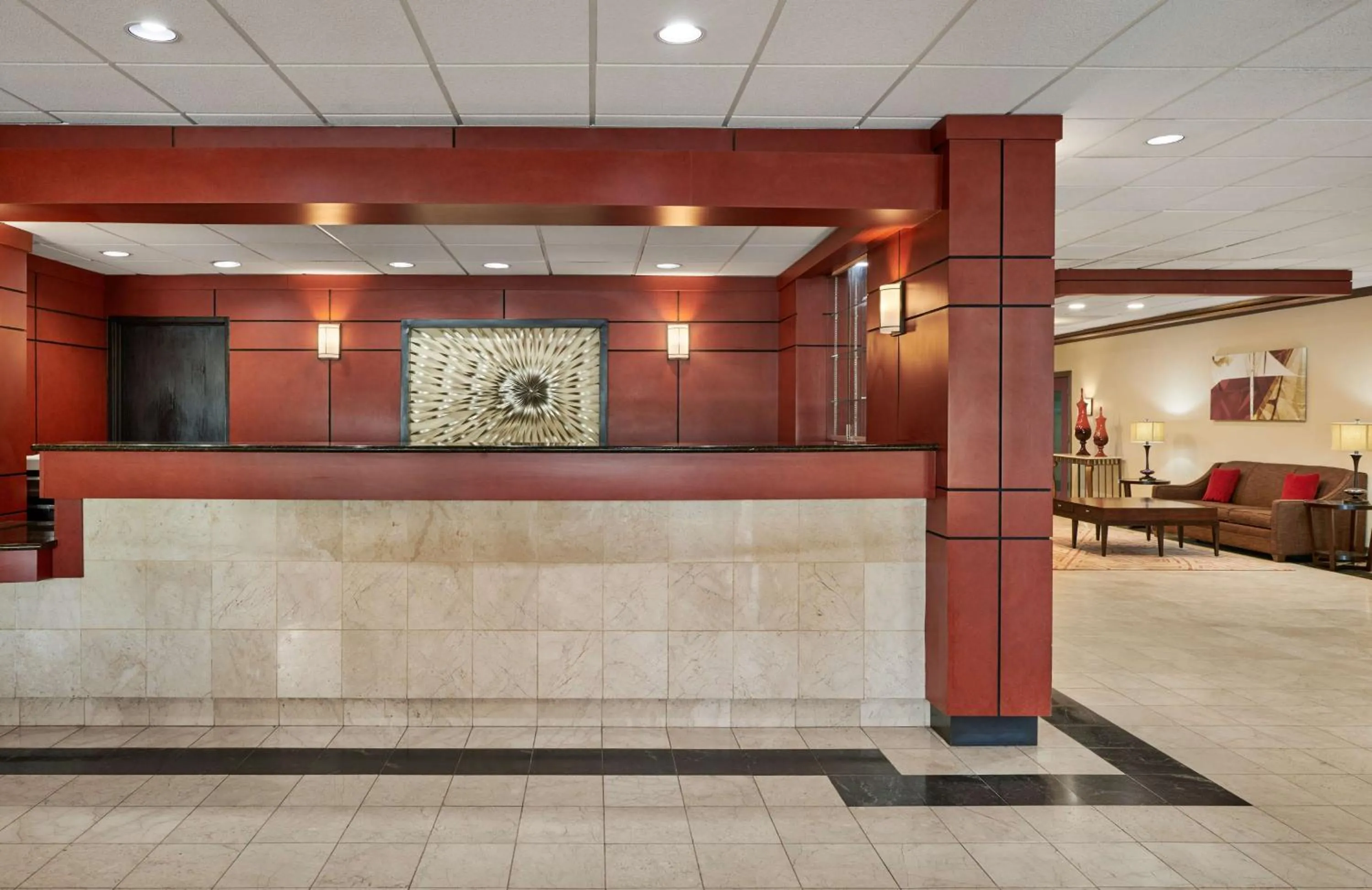 Lobby or reception in Best Western Plus Milwaukee Airport Hotel & Conference Center