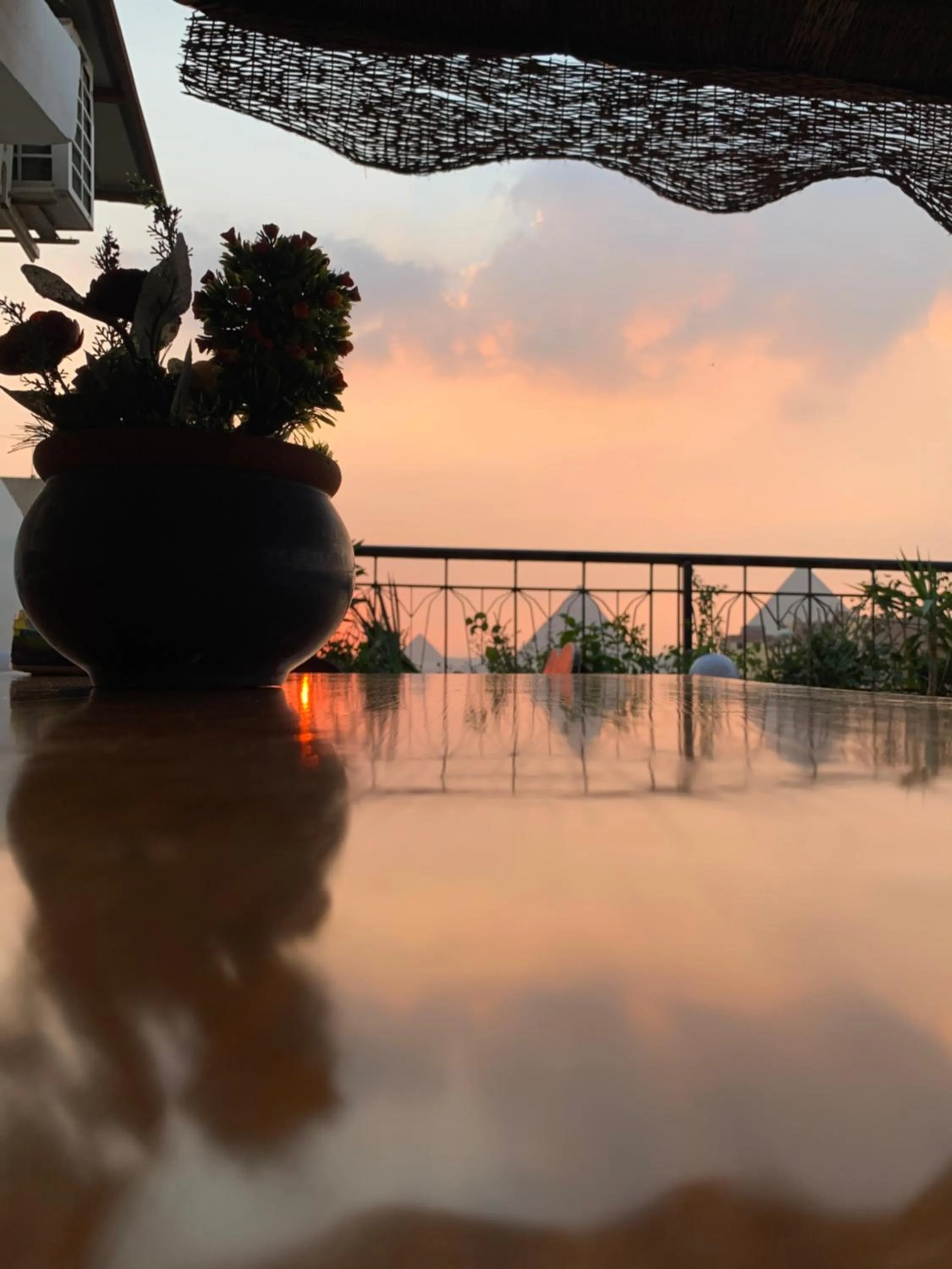 Natural landscape in Draz pyramids view Bed & breakfast