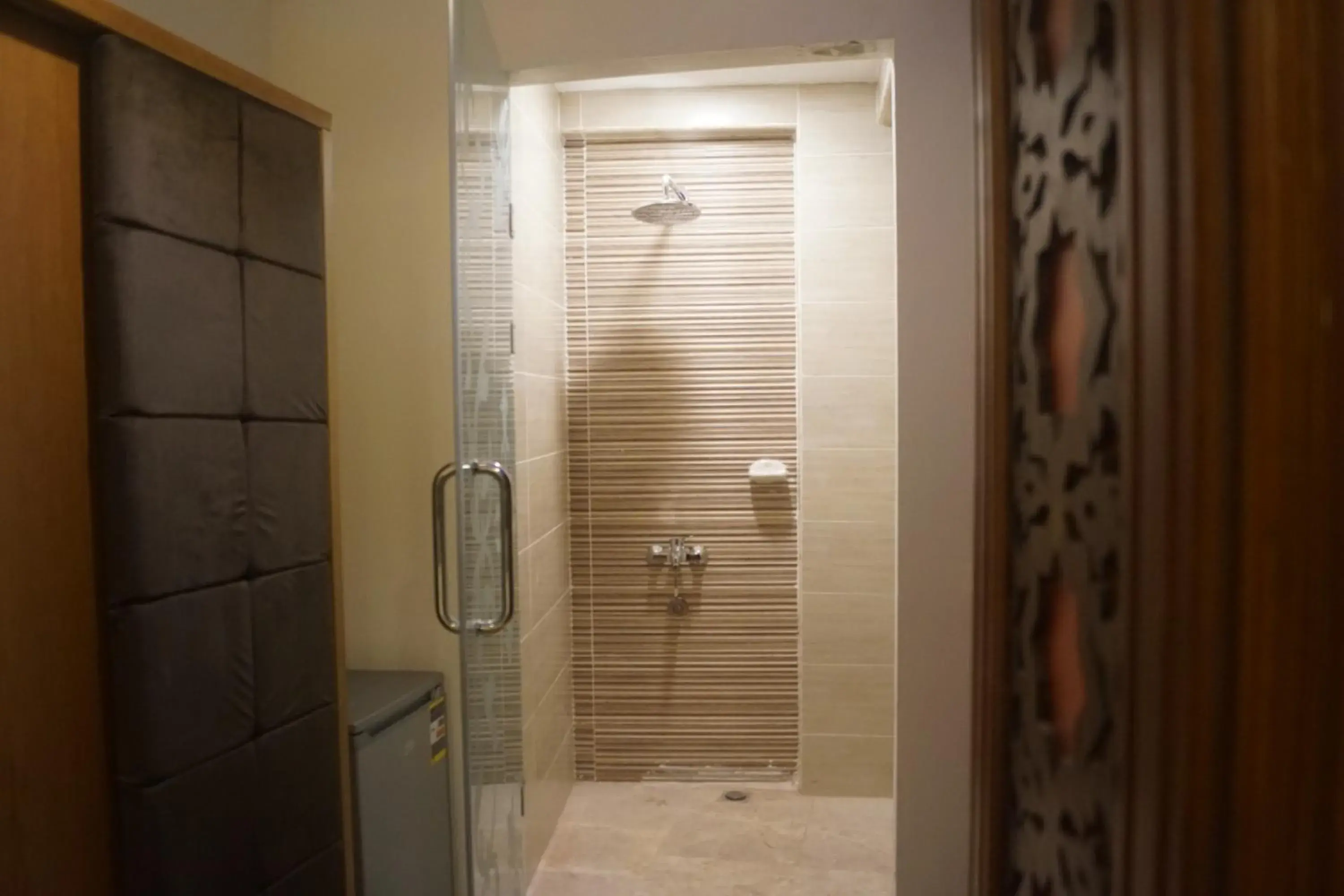 Twin Room with Shower in Draz pyramids view Bed & breakfast Twin Room with Shower in Draz pyramids view Bed & breakfast