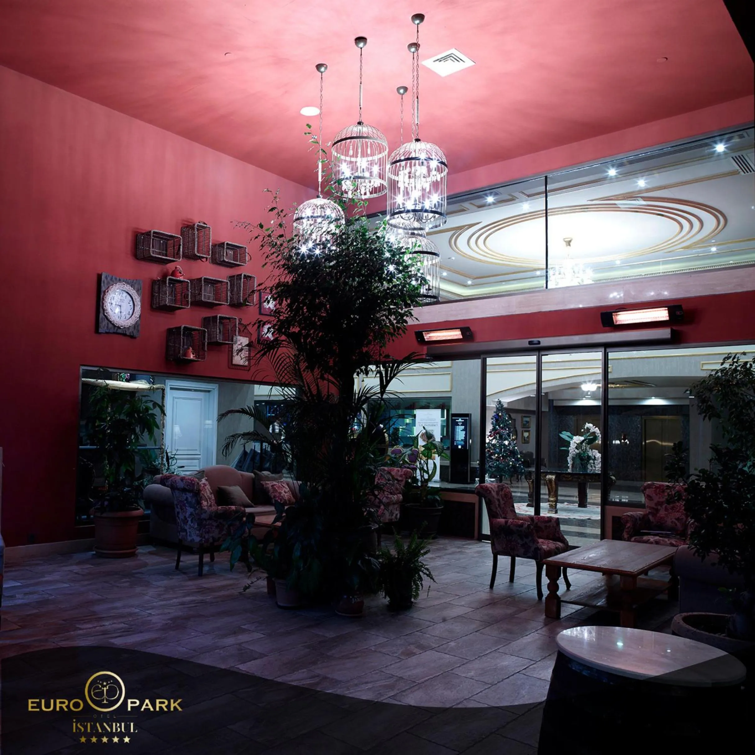 Seating area in Euro Park Otel