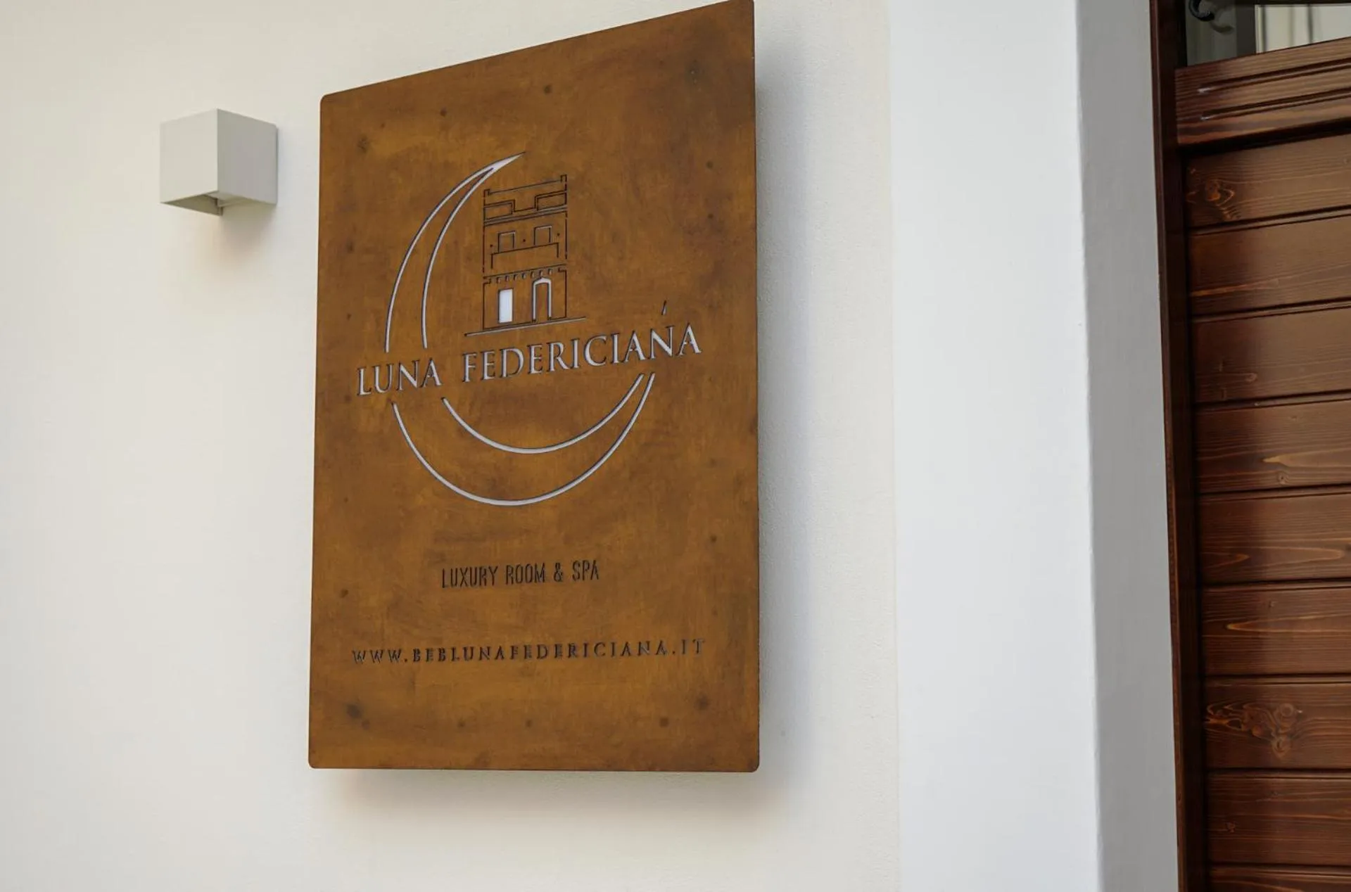 Property logo or sign in Luna Federiciana Luxury Room & Spa