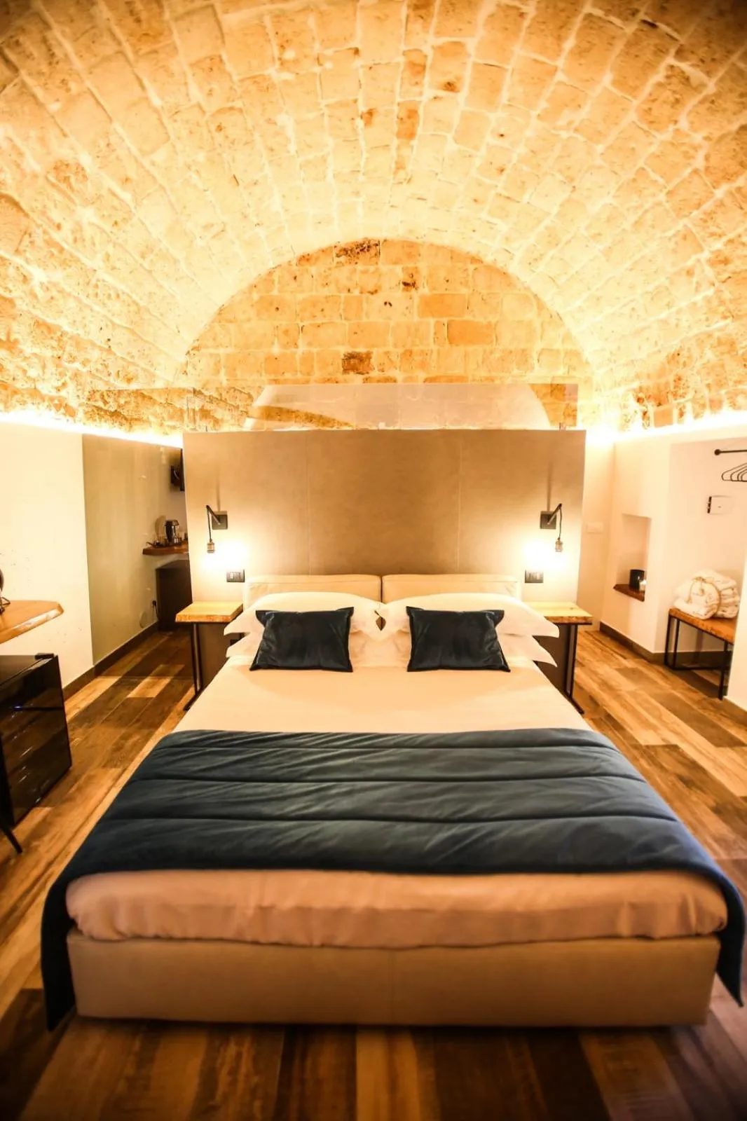 Bed in Luna Federiciana Luxury Room & Spa