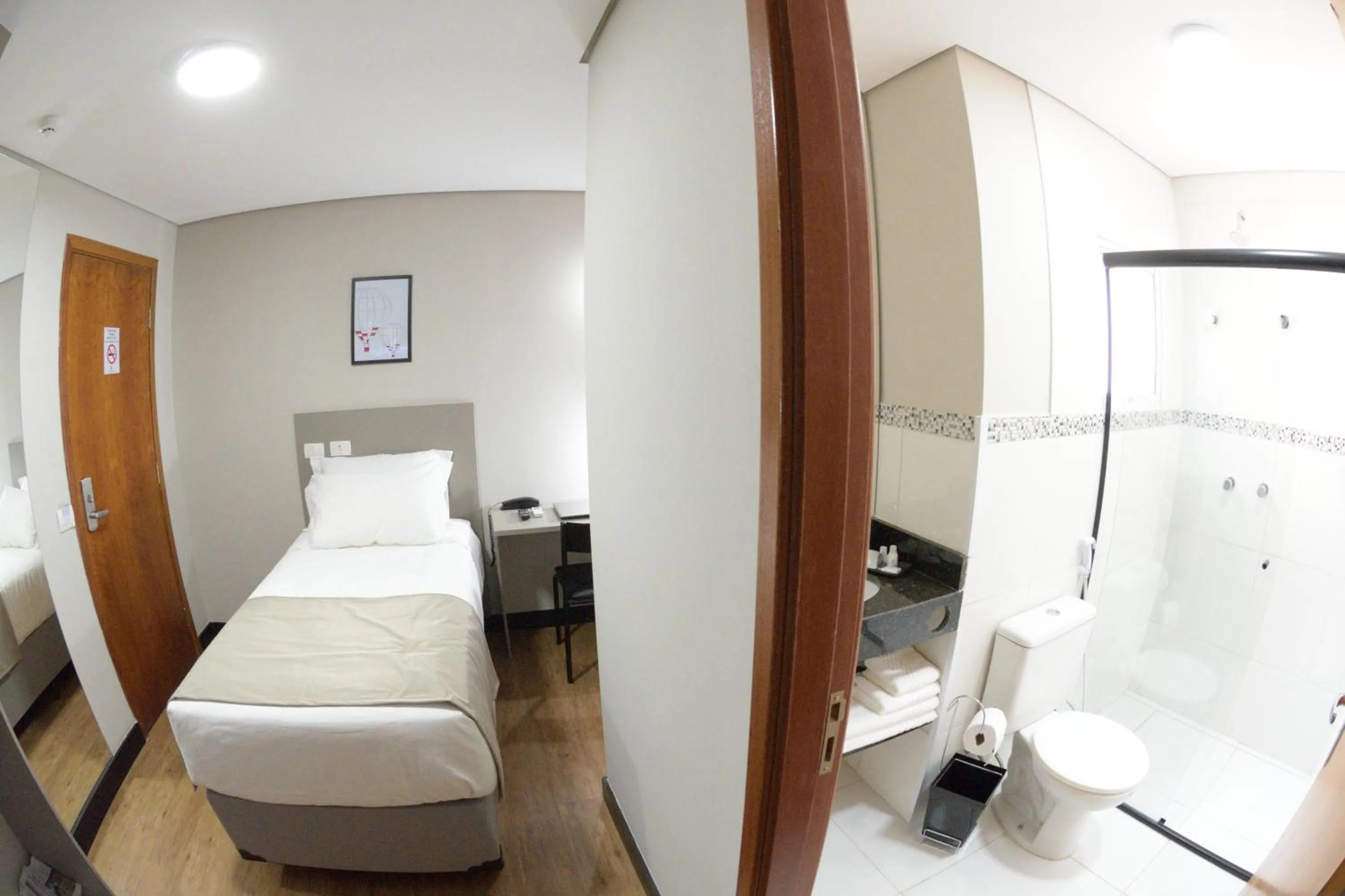 Bedroom, Bed in Asa Hotel