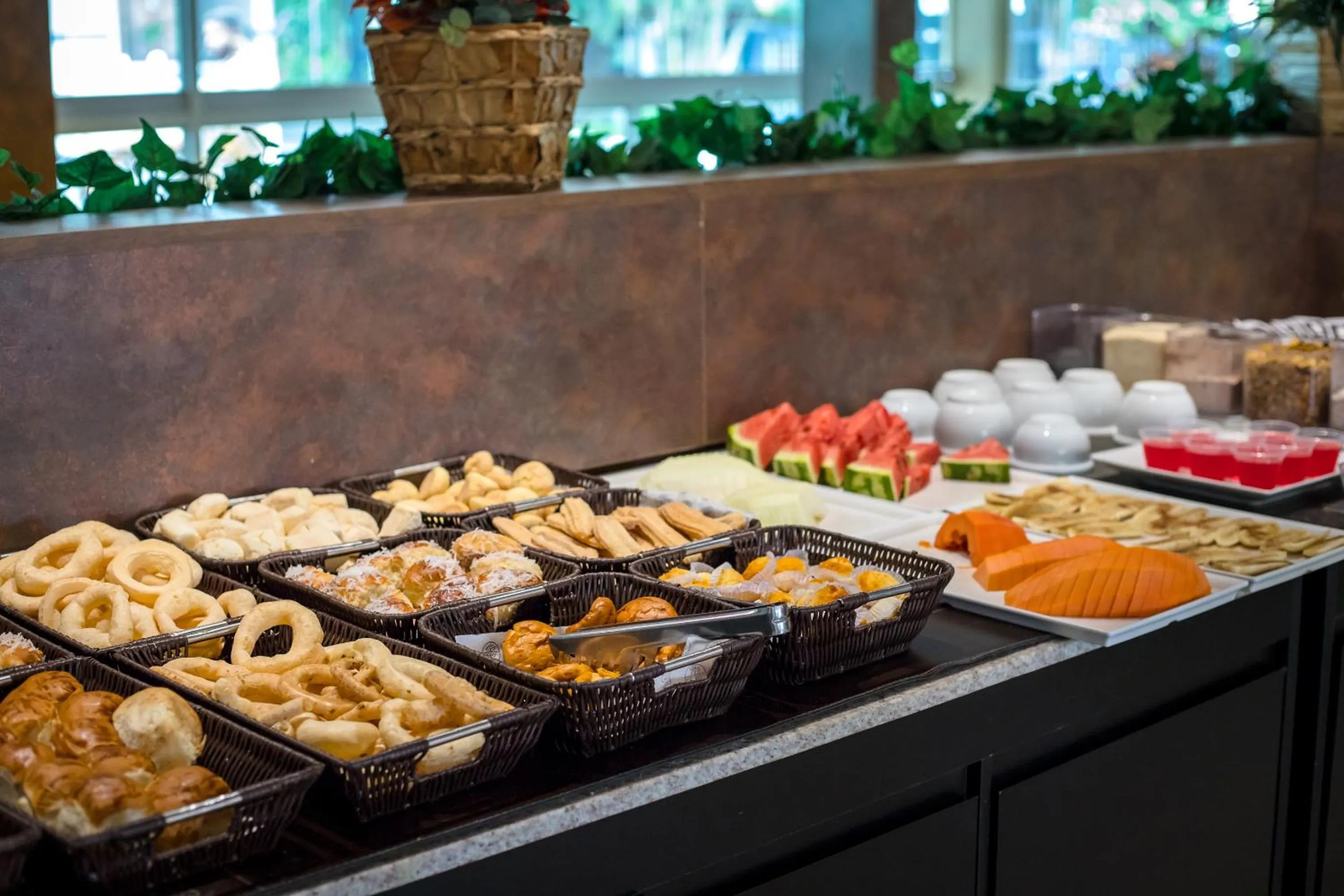 Buffet breakfast in Hotel Morada das Águas