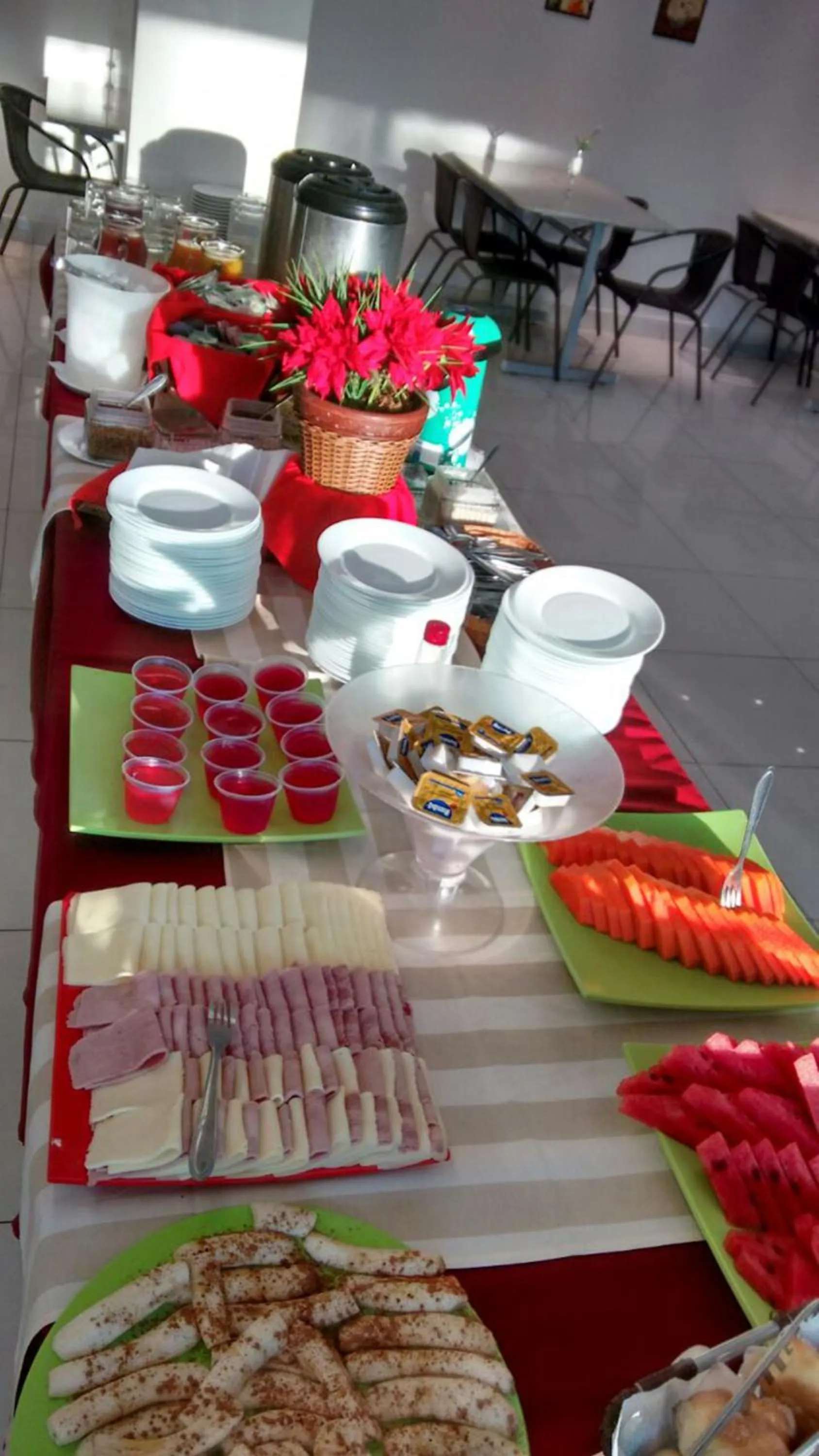 American breakfast in Hotel Morada das Águas