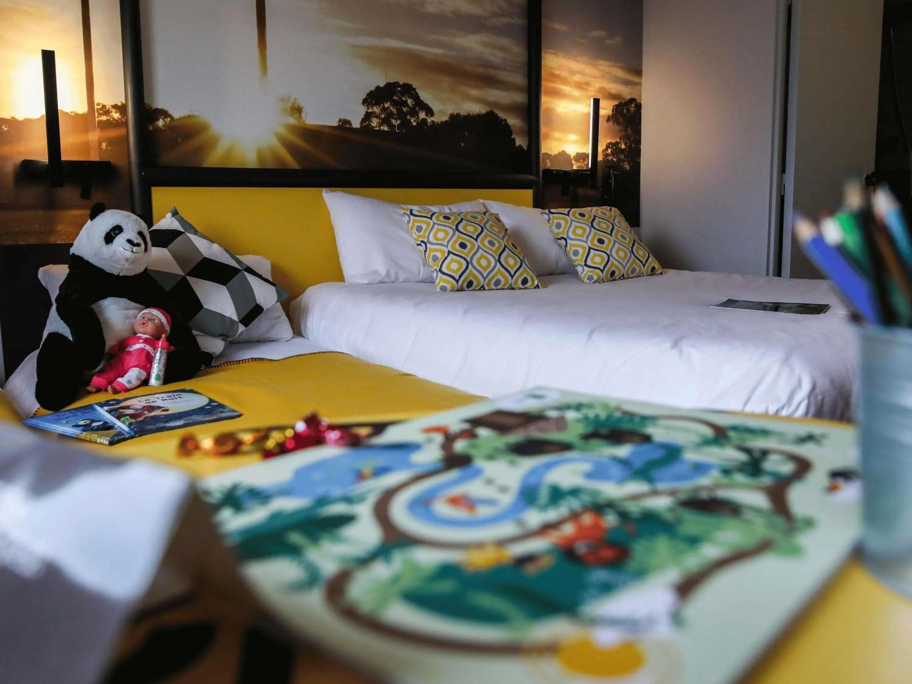 Bedroom, Bed in Ibis Styles Clermont-Ferrand République