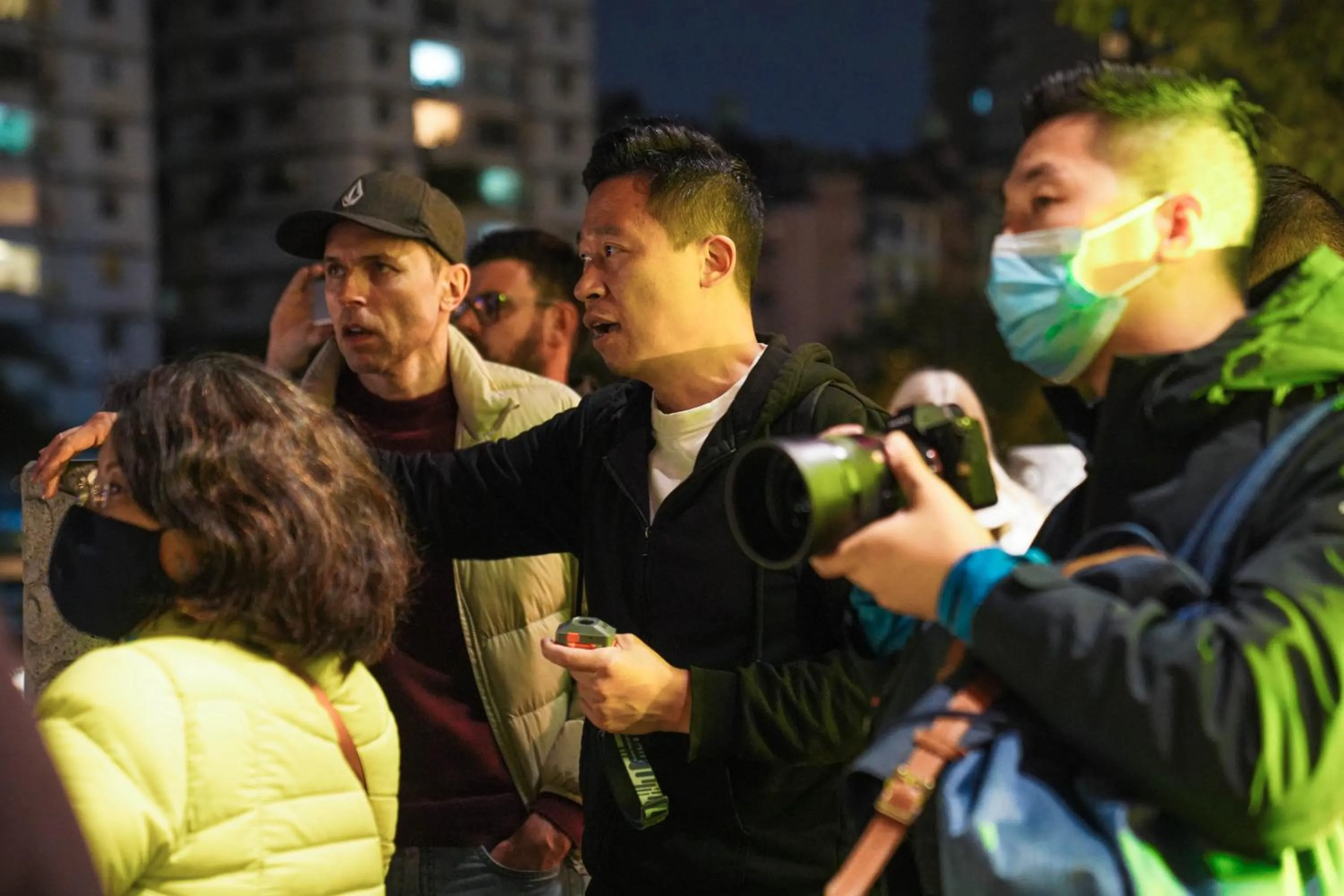 Activities in Chengdu Local Tea Hostel - Short Walk To Taikooli - Chill & Social Coffee Lounge - Metro downstairs - Free Activities - Friendly English Speaking Staff - Tibet, Panda, Buddha & Snow Mountain Tours