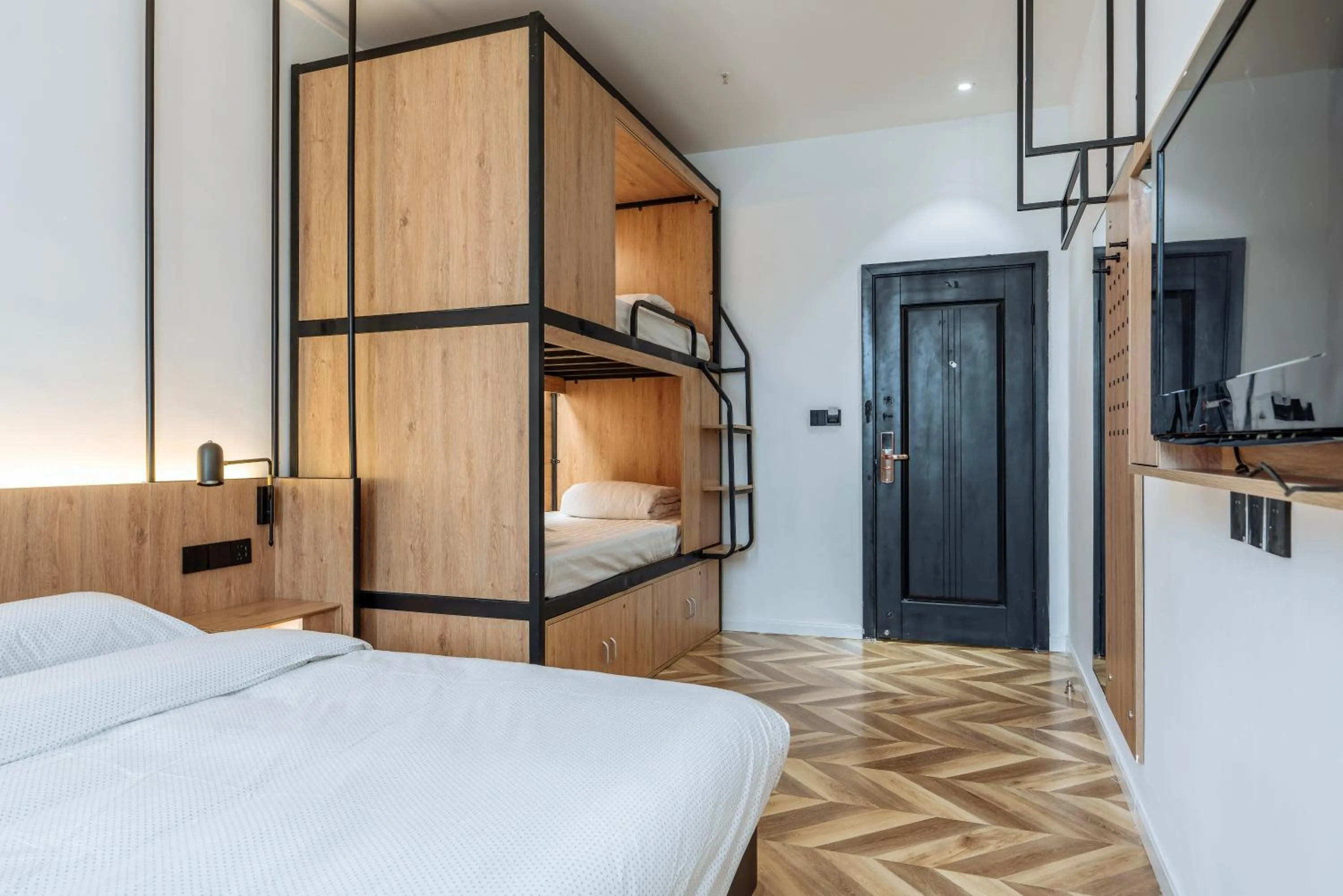 Photo of the whole room, Bed in Chengdu Local Tea Hostel - Short Walk To Taikooli - Chill & Social Coffee Lounge - Metro downstairs - Free Activities - Friendly English Speaking Staff - Tibet, Panda, Buddha & Snow Mountain Tours