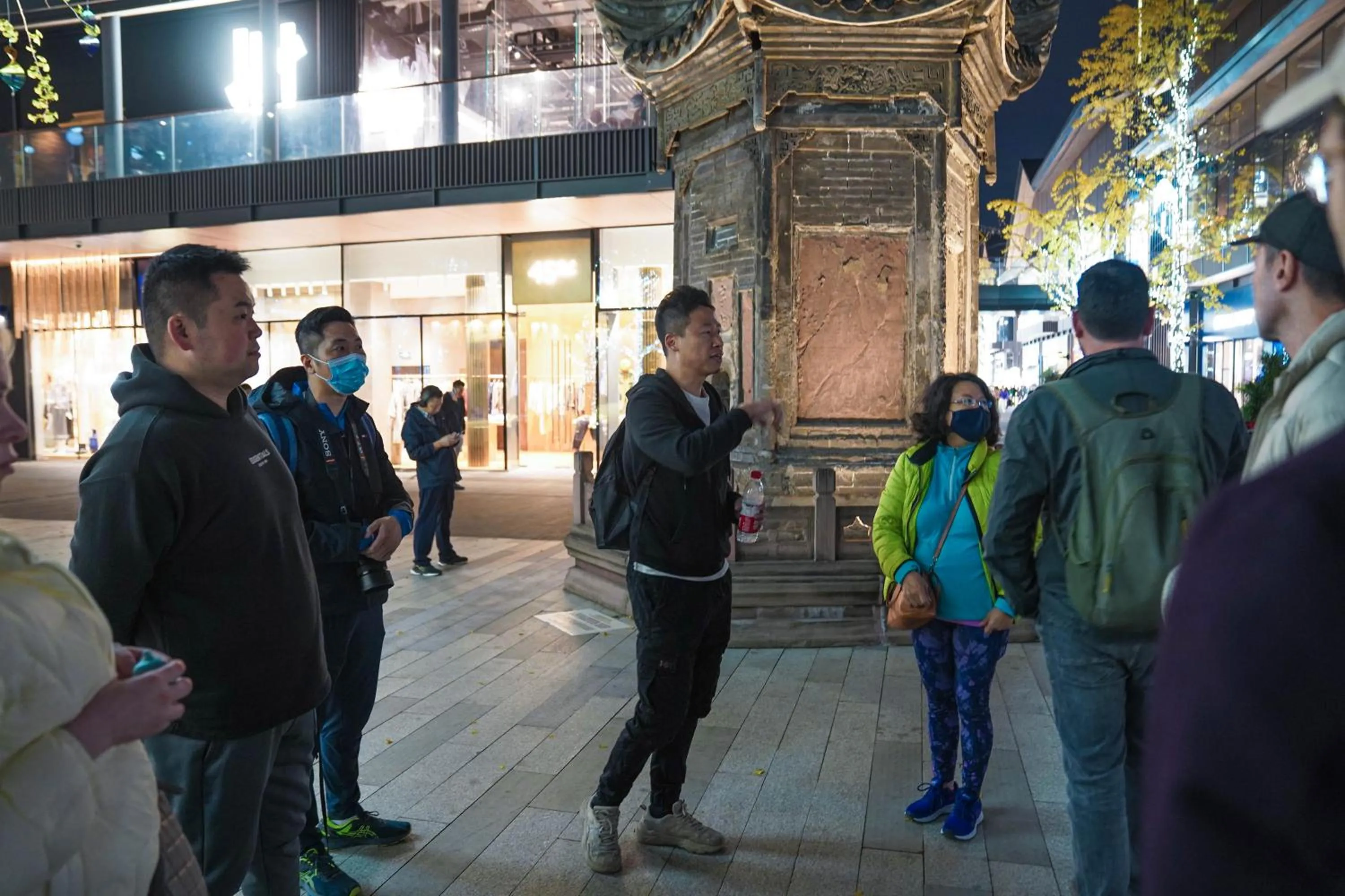 Activities in Chengdu Local Tea Hostel - Short Walk To Taikooli - Chill & Social Coffee Lounge - Metro downstairs - Free Activities - Friendly English Speaking Staff - Tibet, Panda, Buddha & Snow Mountain Tours