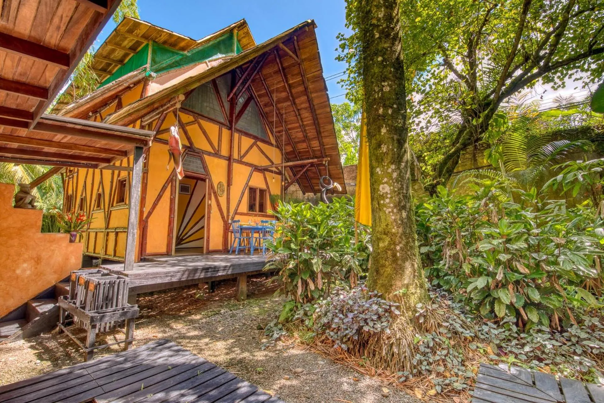 Property building in Tree House Beachfront Lodge