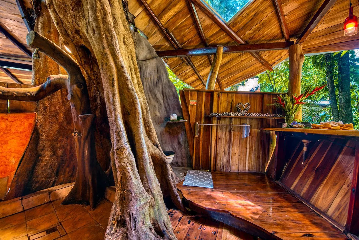 Bathroom in Tree House Beachfront Lodge