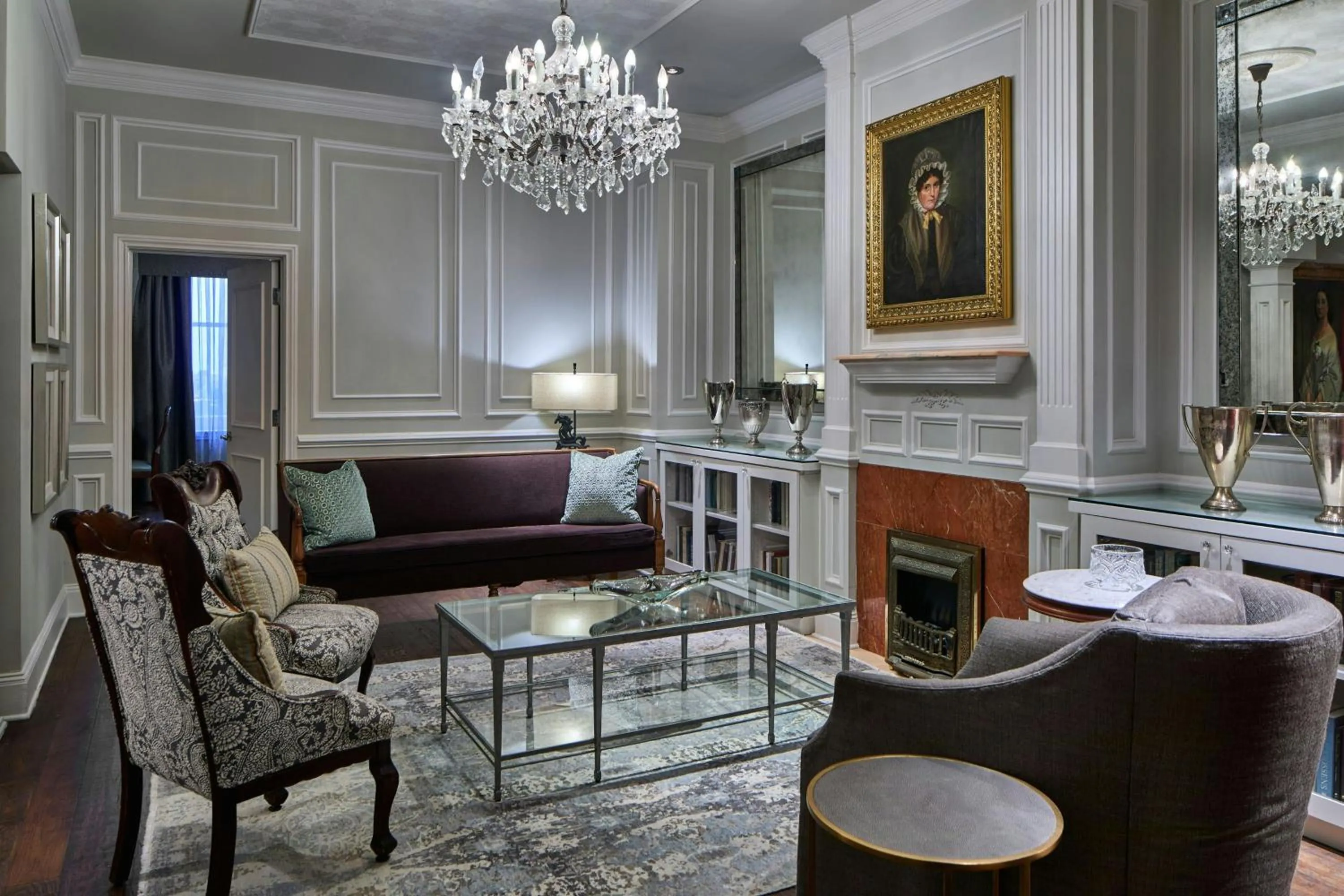 Photo of the whole room in Le Pavillon, New Orleans, a Tribute Portfolio Hotel