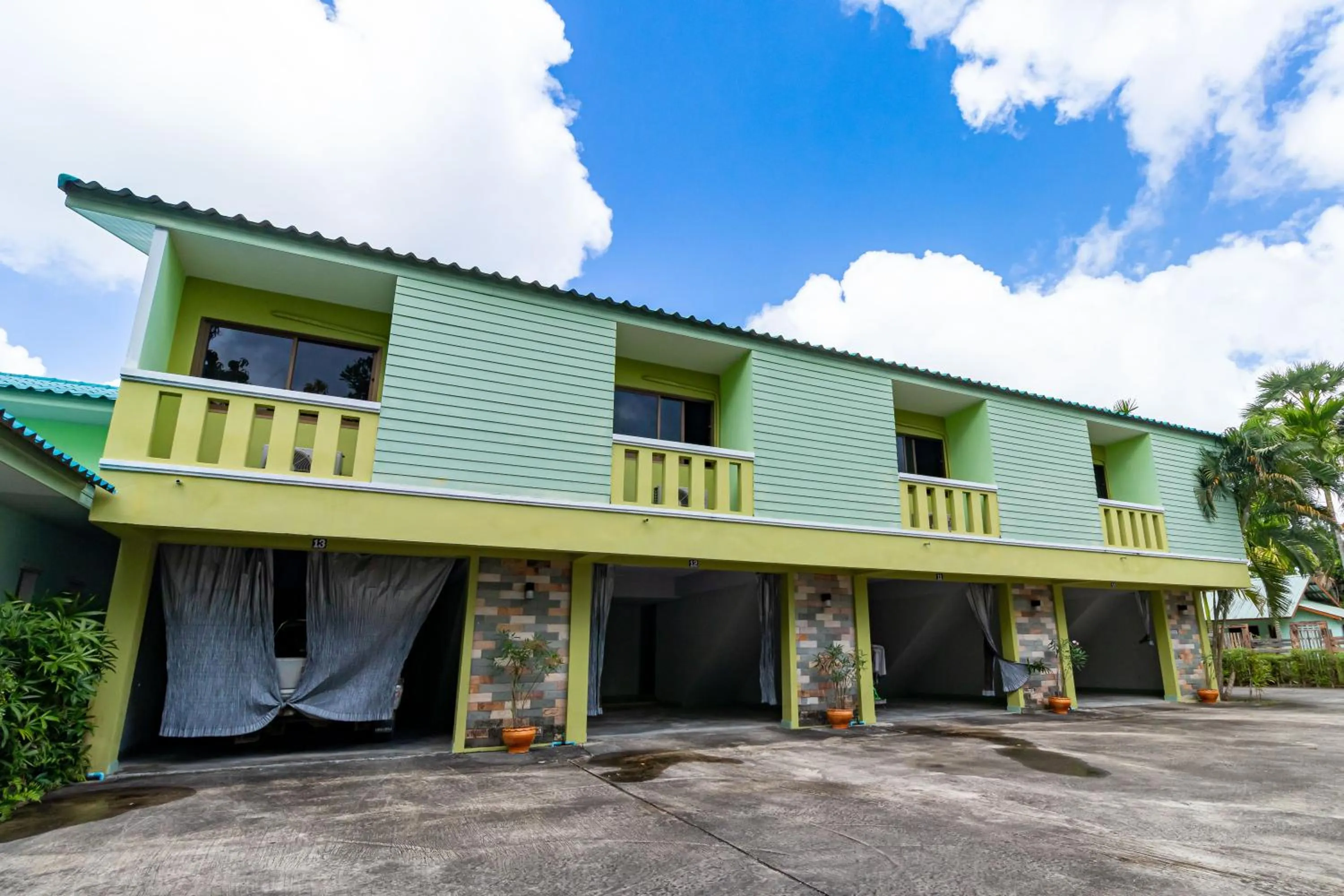 Property building in Khum Suk Resort