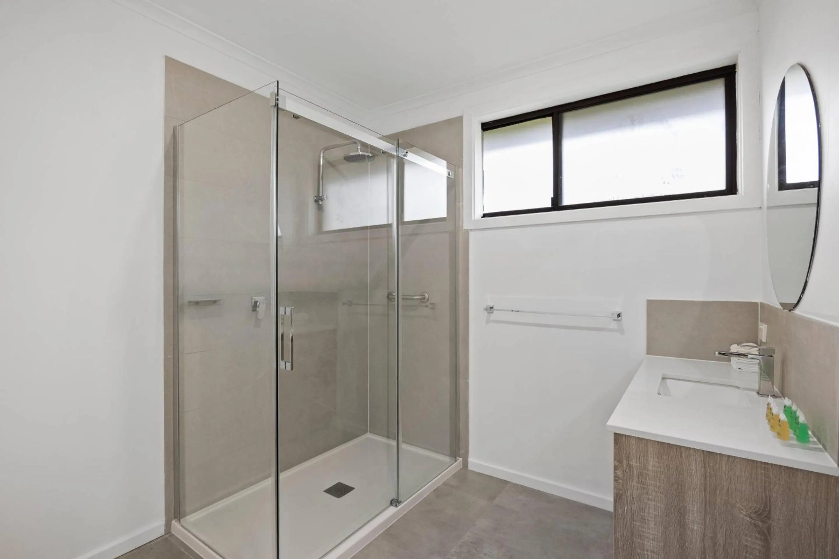 Bedroom in Econo Lodge Lilydale