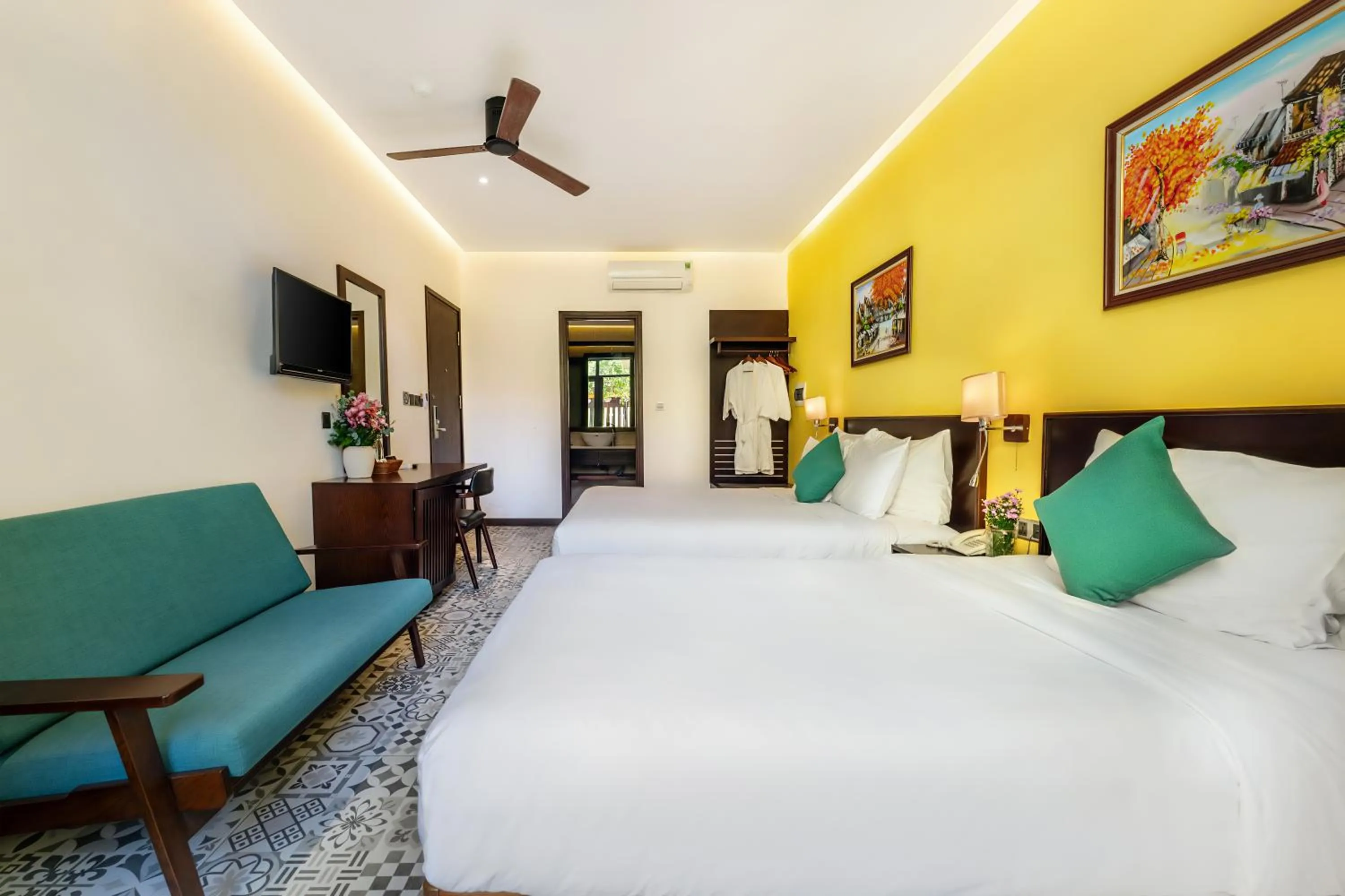 Photo of the whole room, Bed in Villa Soleil Hoi An
