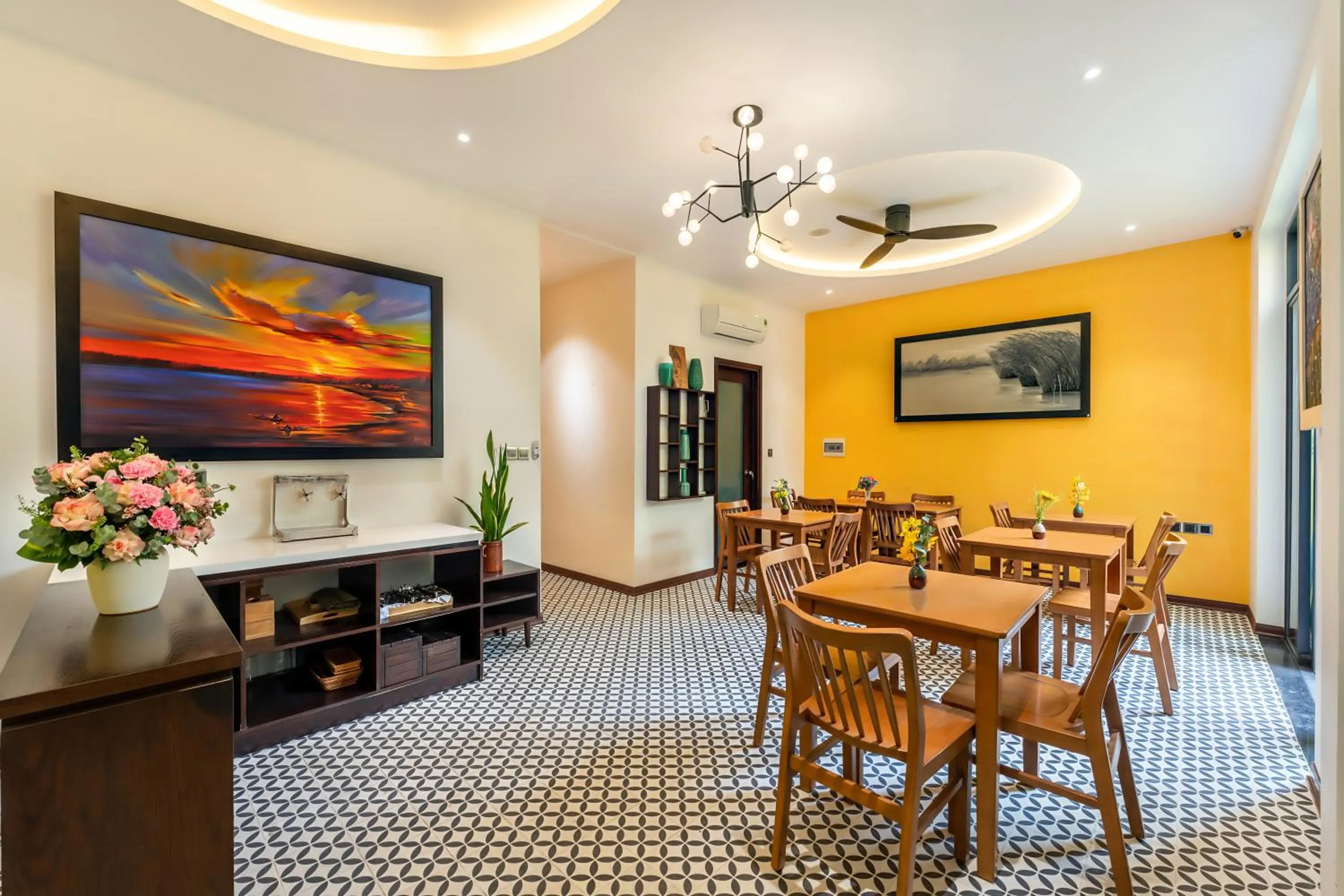 Dining area in Villa Soleil Hoi An